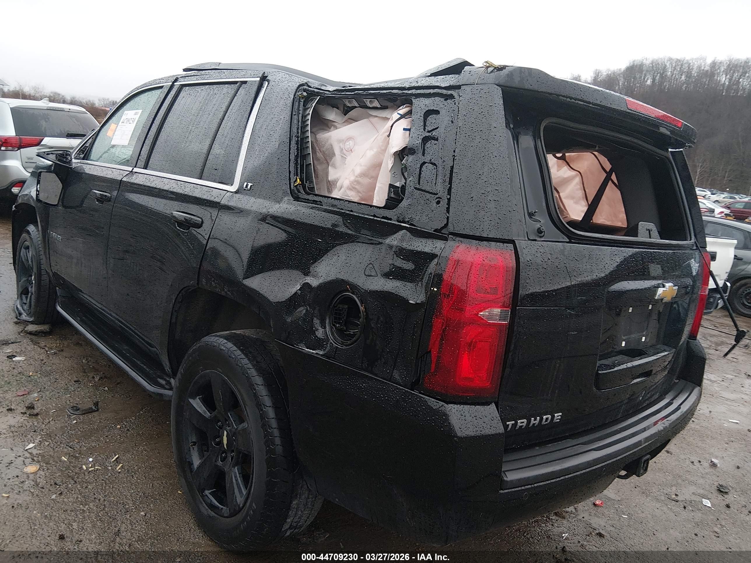 2015 Chevrolet Tahoe Lt Black vin: 1GNSKBKC8FR219712