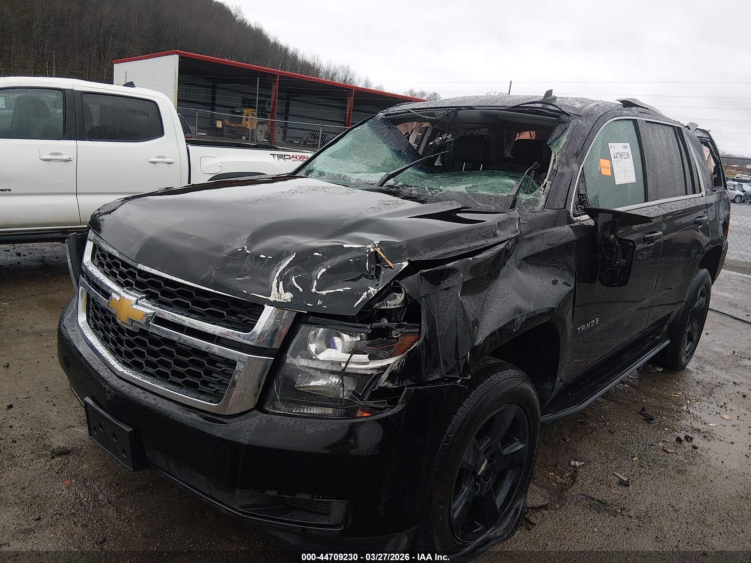 2015 Chevrolet Tahoe Lt Black vin: 1GNSKBKC8FR219712