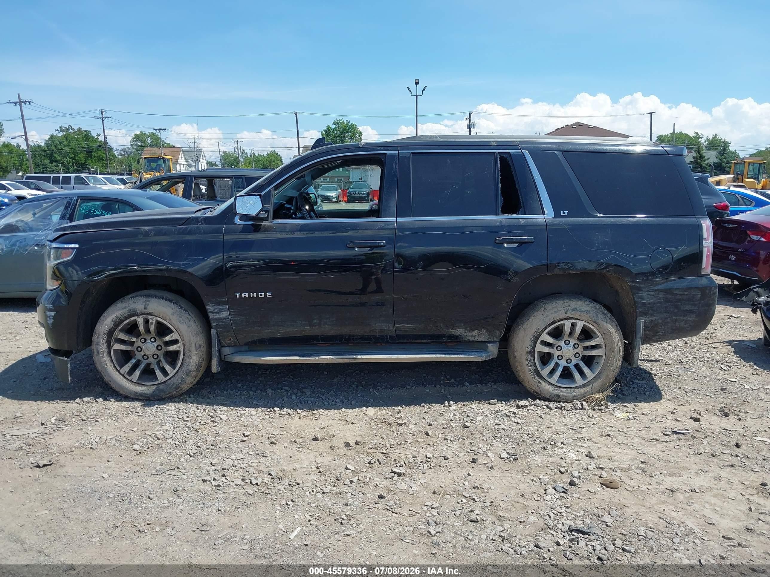 2015 Chevrolet Tahoe Lt Black vin: 1GNSKBKC8FR537328