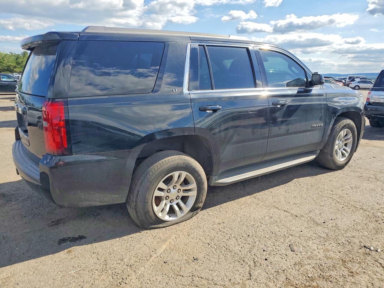 2015 Chevrolet Tahoe K1500 Lt Black vin: 1GNSKBKC8FR549690