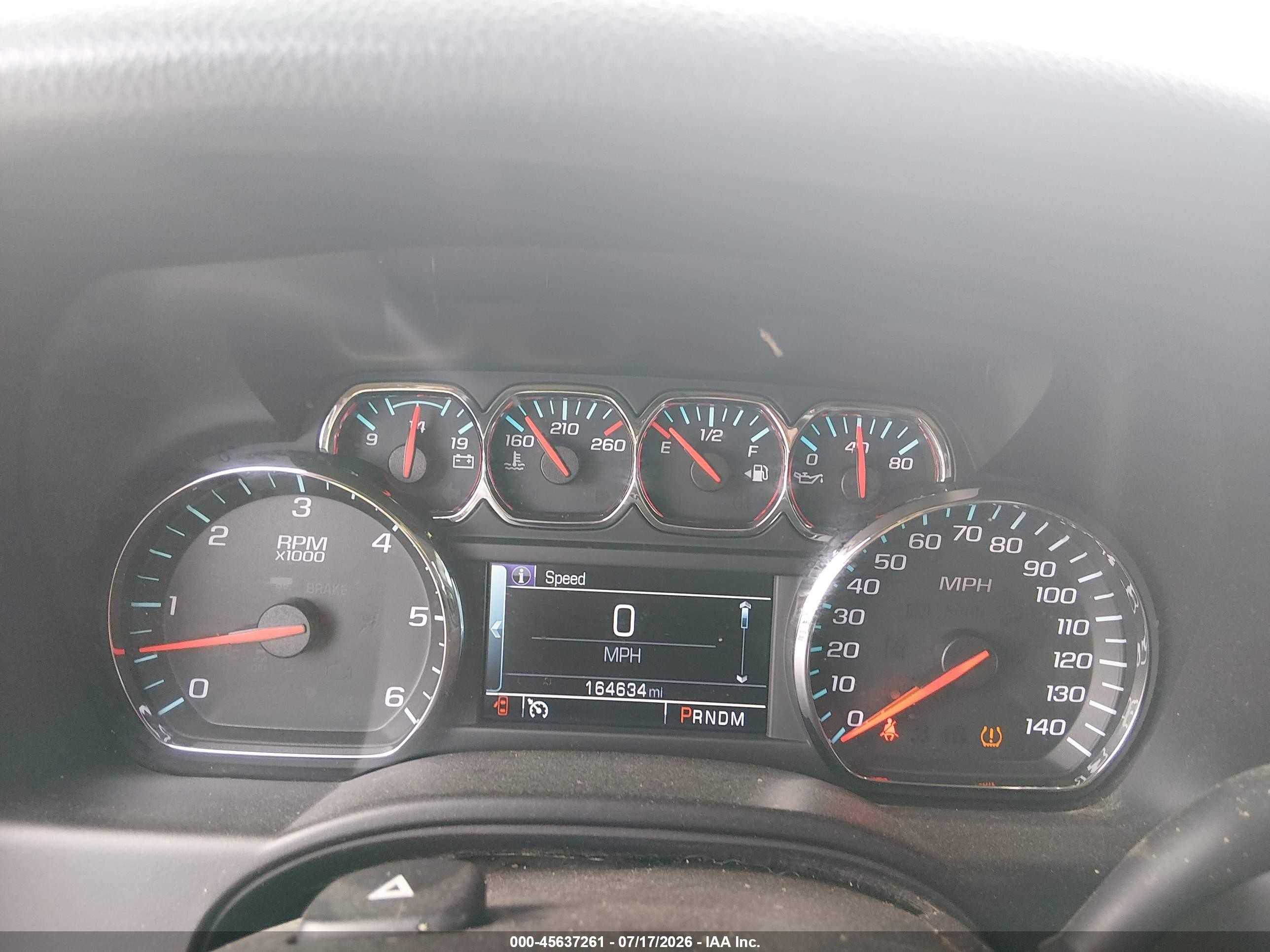 2015 Chevrolet Tahoe Lt White vin: 1GNSKBKC9FR110272