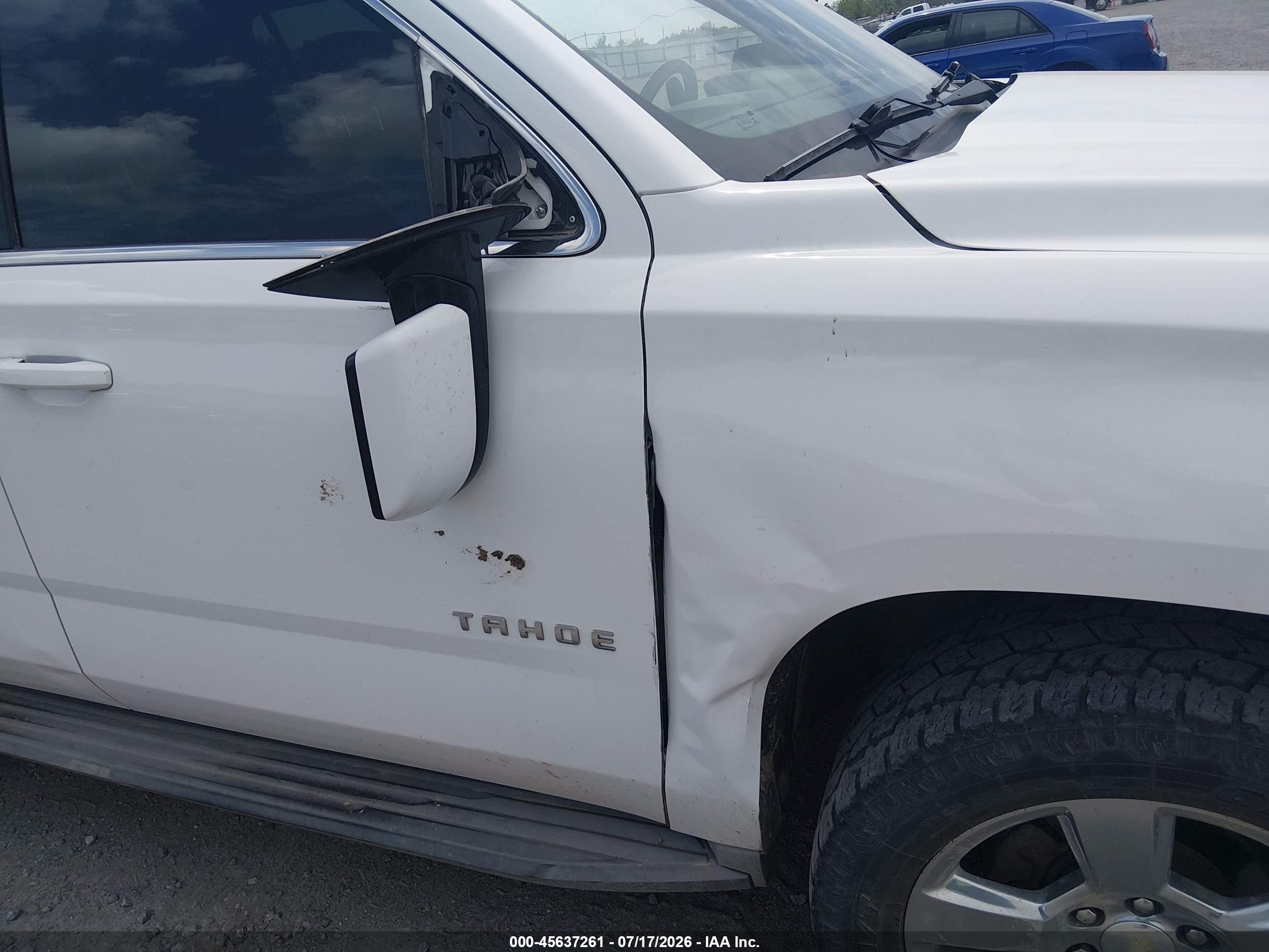 2015 Chevrolet Tahoe Lt White vin: 1GNSKBKC9FR110272