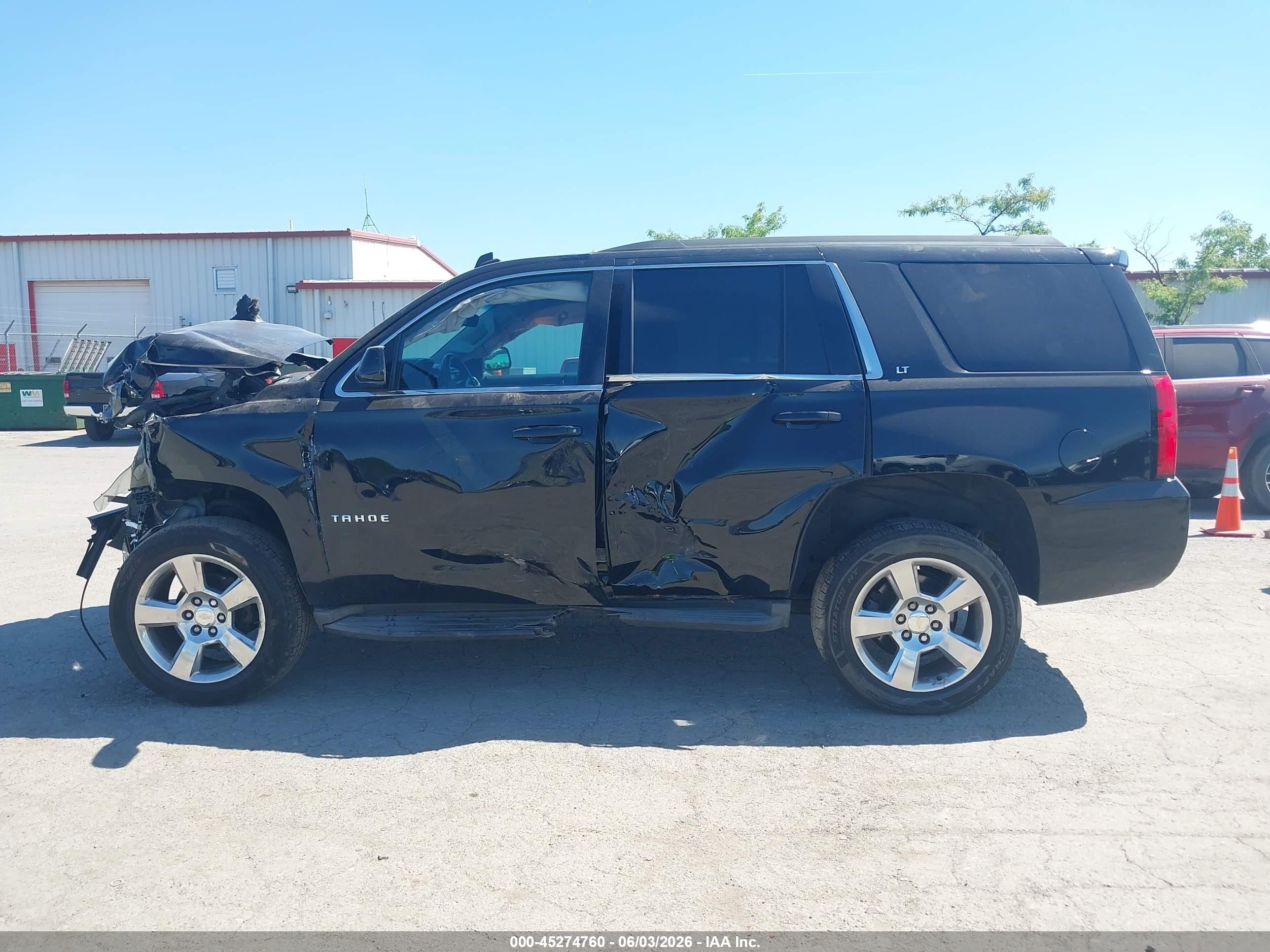 2015 Chevrolet Tahoe Lt Black vin: 1GNSKBKC9FR126780