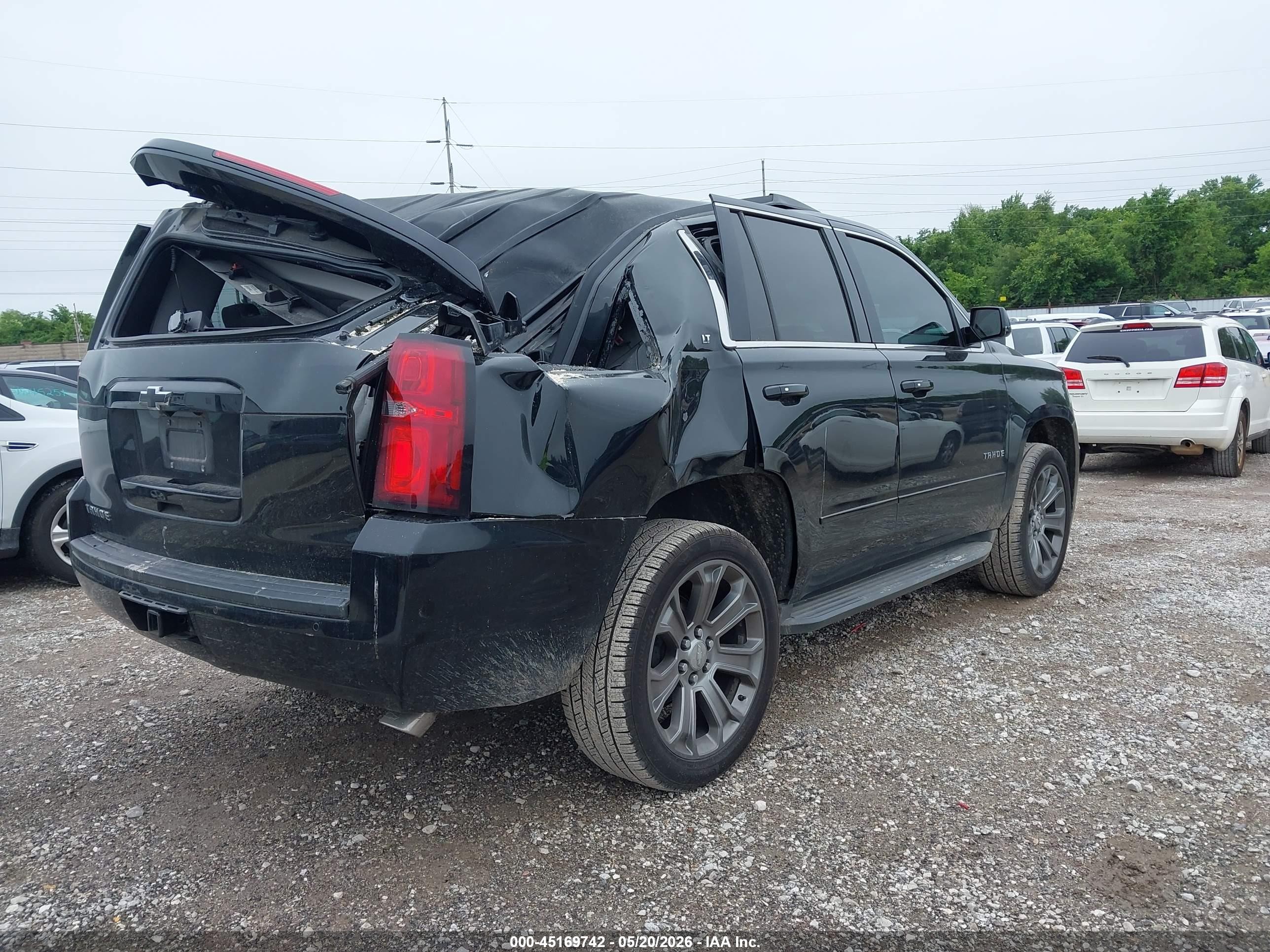 2015 Chevrolet Tahoe Lt Black vin: 1GNSKBKC9FR609430