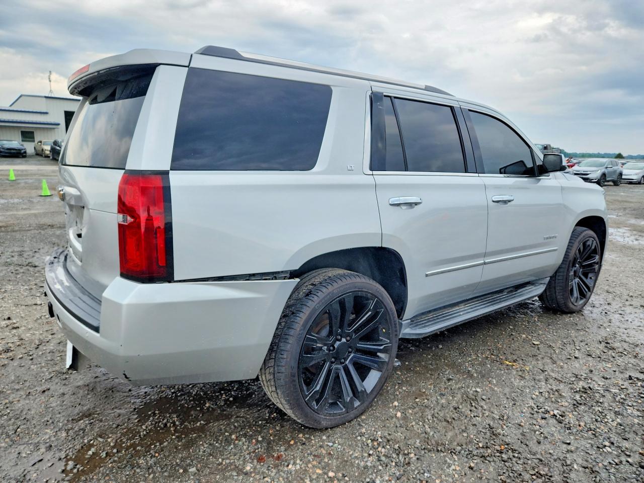 2015 Chevrolet Tahoe K1500 Lt Silver vin: 1GNSKBKC9FR717742