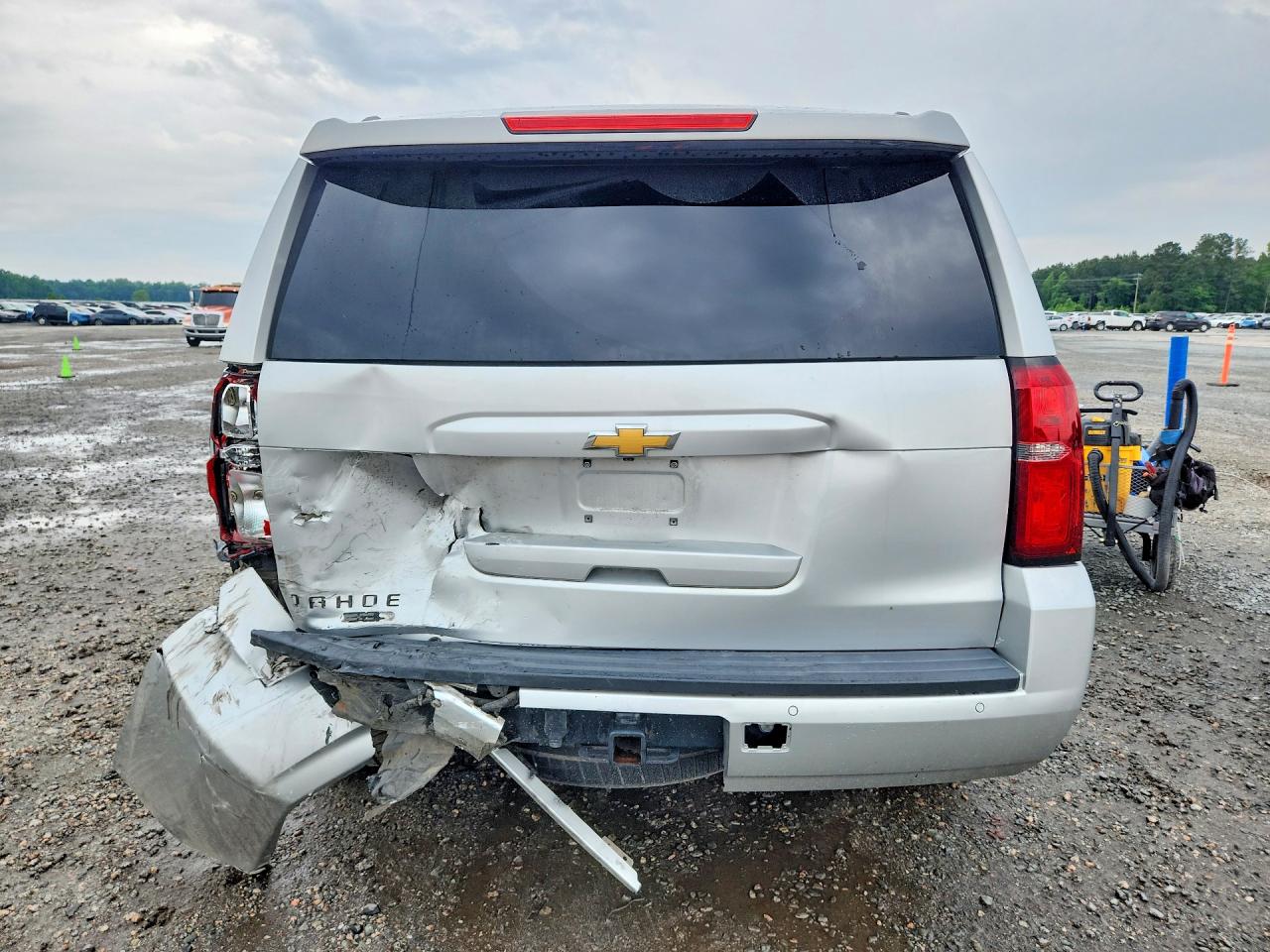 2015 Chevrolet Tahoe K1500 Lt Silver vin: 1GNSKBKC9FR717742