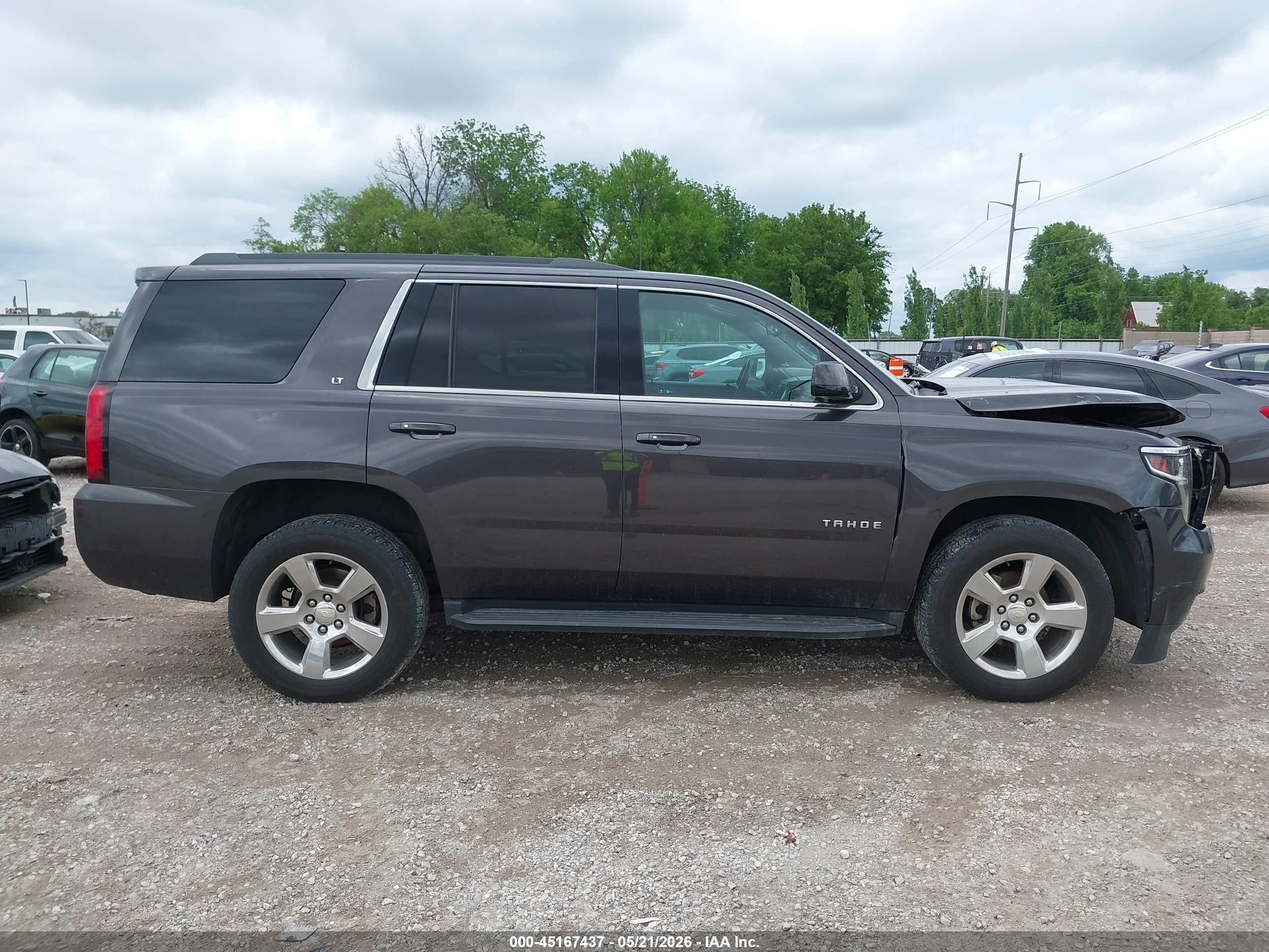 2016 Chevrolet Tahoe Lt Gray vin: 1GNSKBKC9GR414753