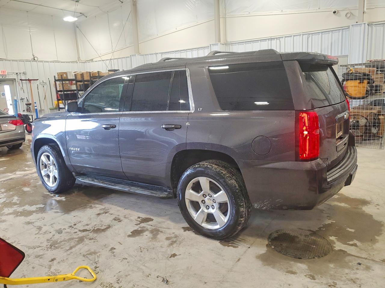 2015 Chevrolet Tahoe K1500 Lt Gray vin: 1GNSKBKCXFR121698