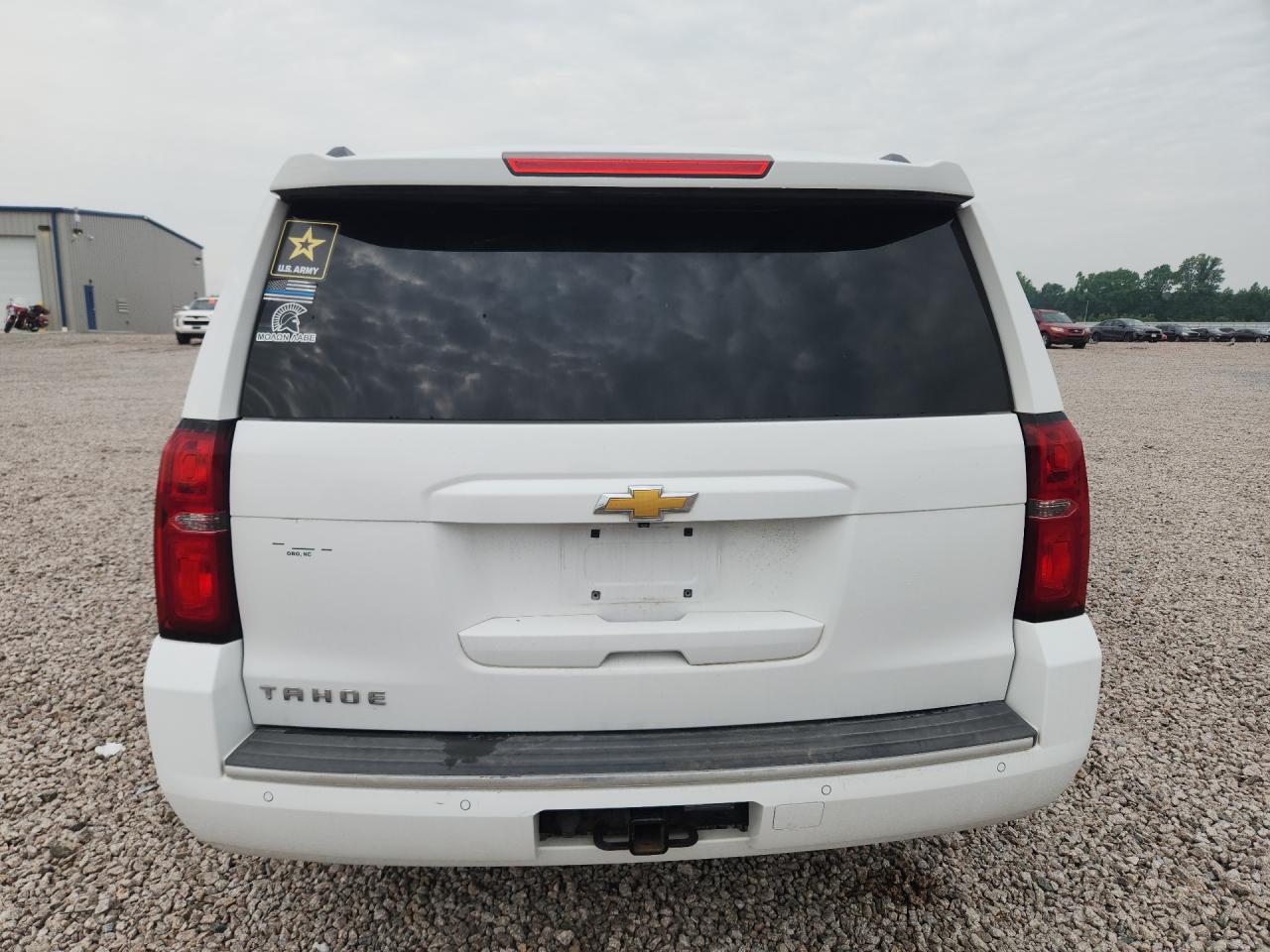 2015 Chevrolet Tahoe K1500 Lt White vin: 1GNSKBKCXFR166124