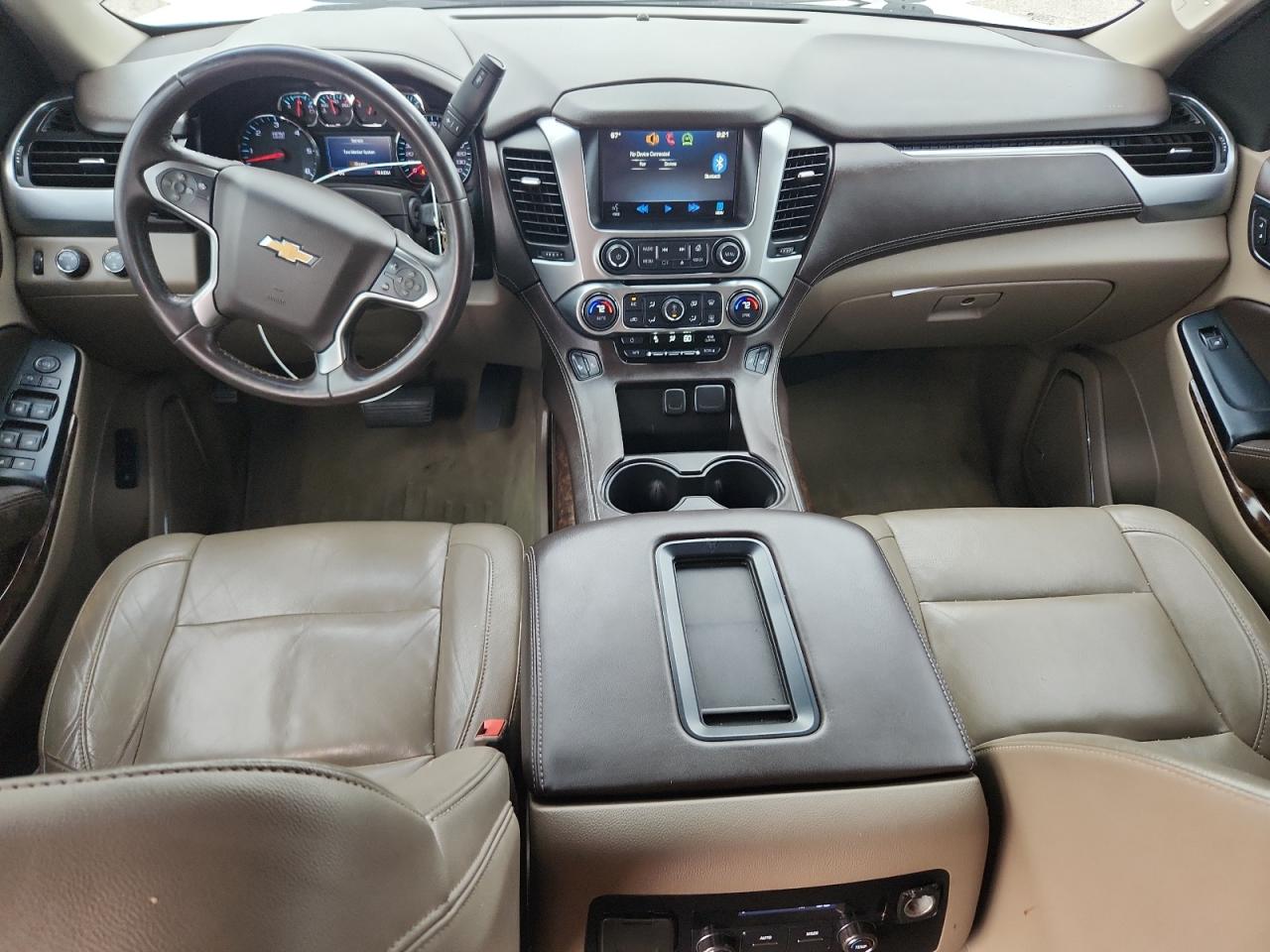 2015 Chevrolet Tahoe K1500 Lt White vin: 1GNSKBKCXFR166124