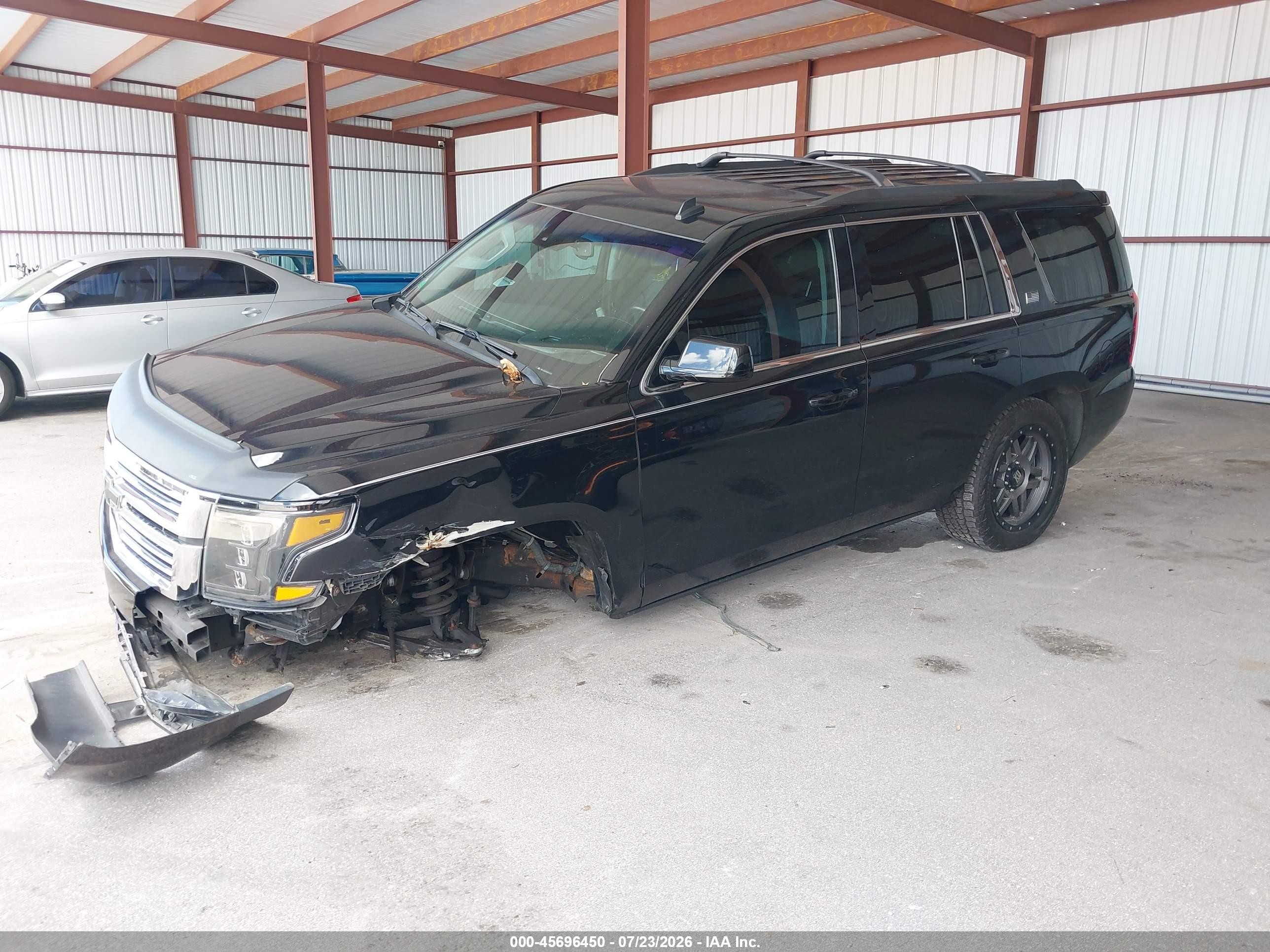 2015 Chevrolet Tahoe Lt Черный vin: 1GNSKBKCXFR171792