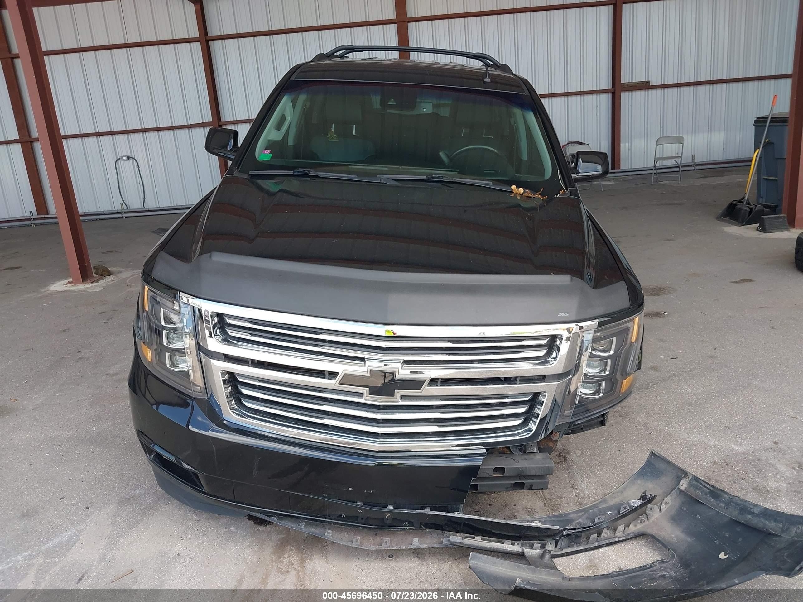 2015 Chevrolet Tahoe Lt Черный vin: 1GNSKBKCXFR171792
