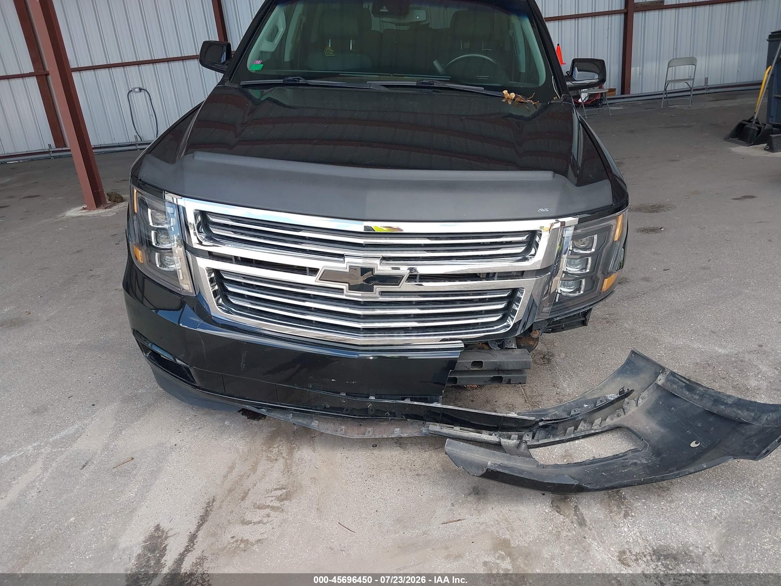2015 Chevrolet Tahoe Lt Черный vin: 1GNSKBKCXFR171792