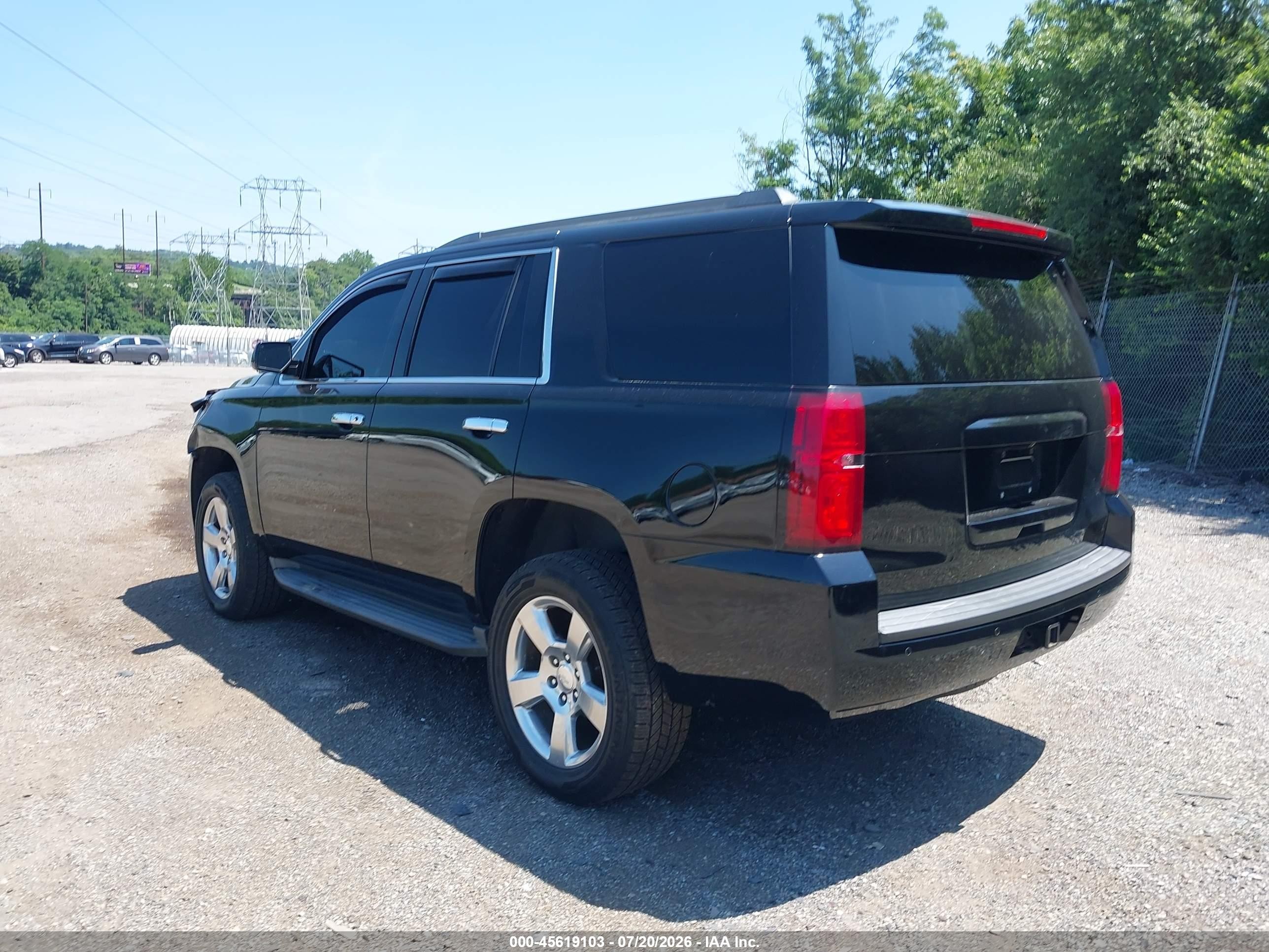 2015 Chevrolet Tahoe Lt Black vin: 1GNSKBKCXFR228525