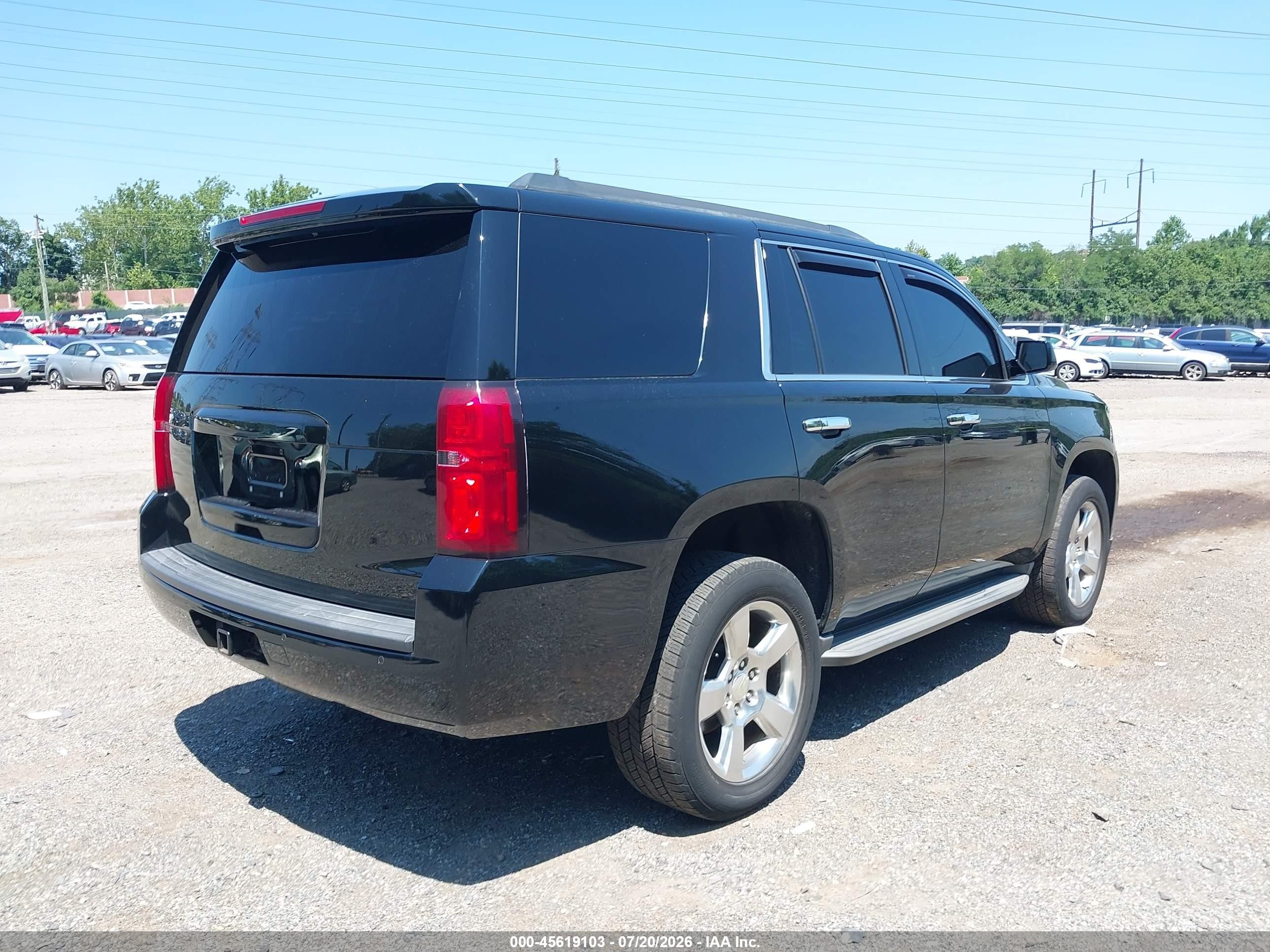 2015 Chevrolet Tahoe Lt Black vin: 1GNSKBKCXFR228525