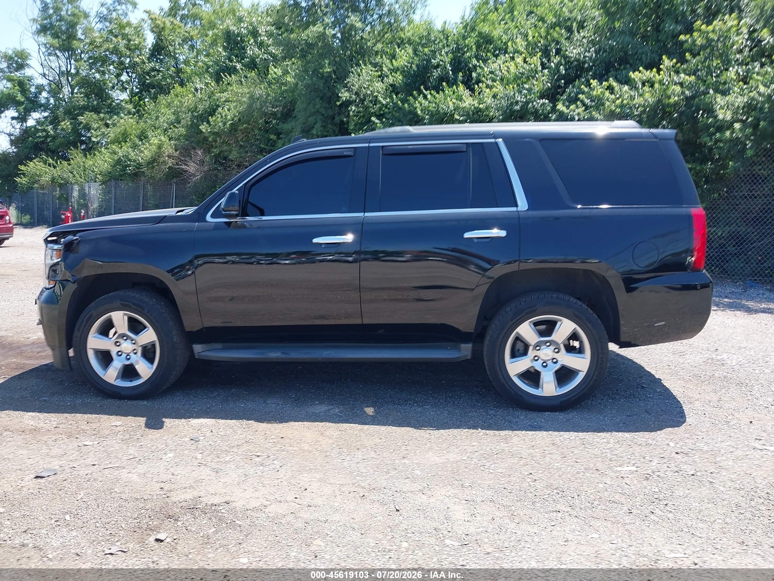 2015 Chevrolet Tahoe Lt Black vin: 1GNSKBKCXFR228525