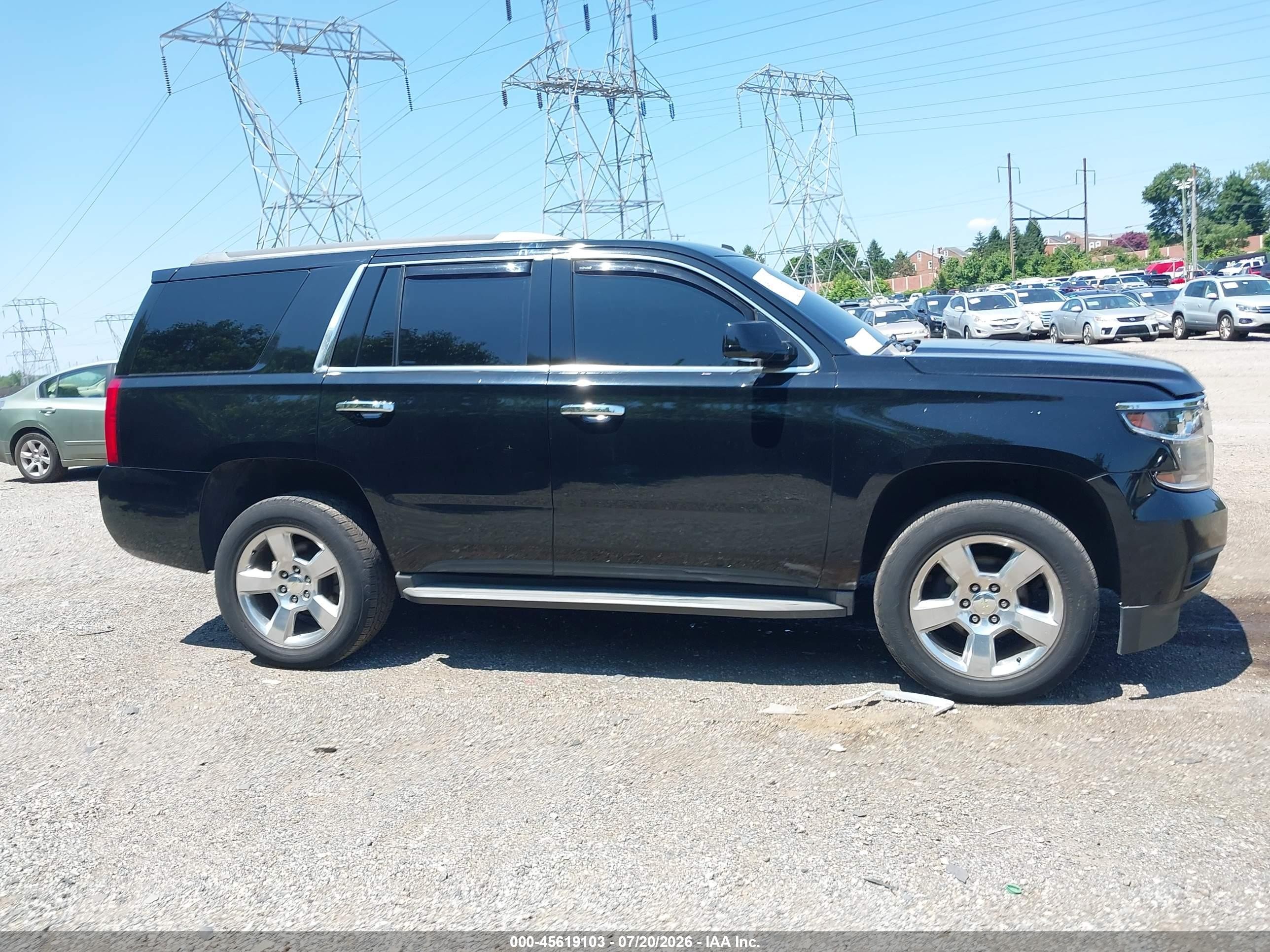 2015 Chevrolet Tahoe Lt Black vin: 1GNSKBKCXFR228525