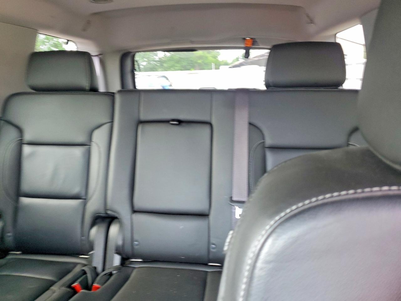 2015 Chevrolet Tahoe K1500 Lt Красный vin: 1GNSKBKCXFR297036