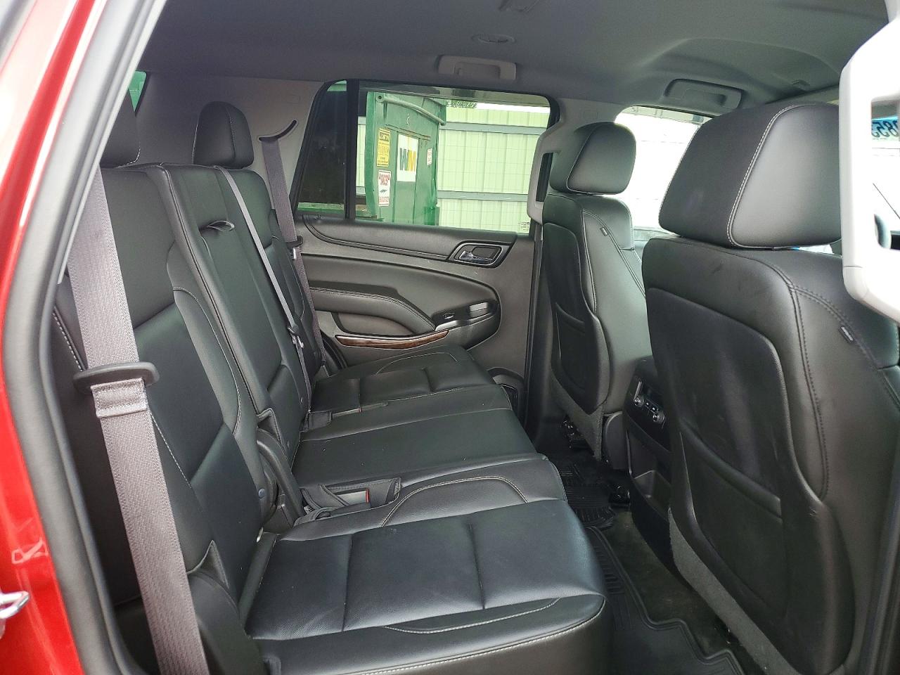 2015 Chevrolet Tahoe K1500 Lt Красный vin: 1GNSKBKCXFR297036
