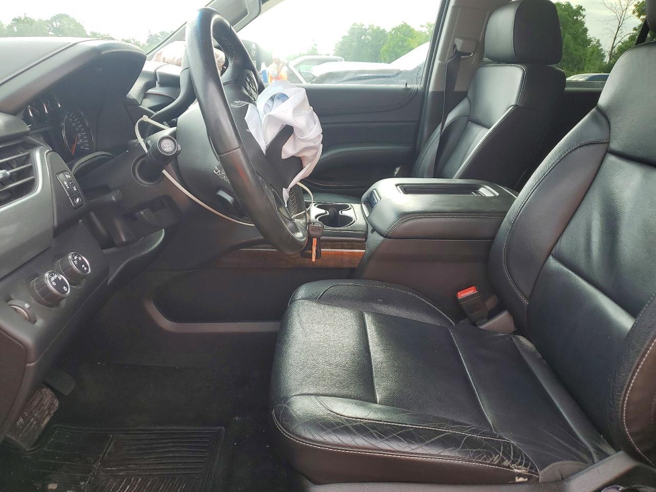 2015 Chevrolet Tahoe K1500 Lt Красный vin: 1GNSKBKCXFR297036