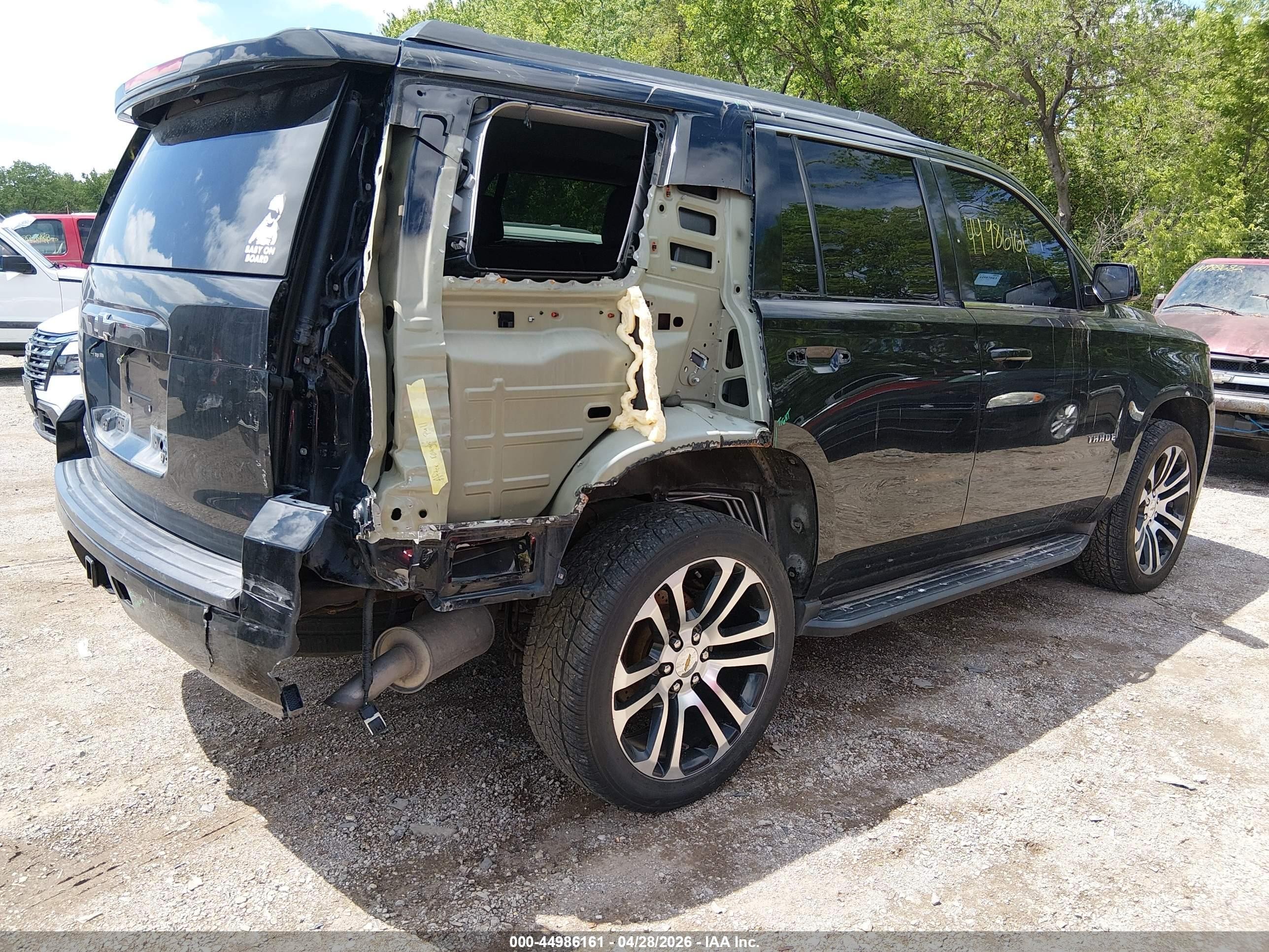 2015 Chevrolet Tahoe Lt Black vin: 1GNSKBKCXFR651833