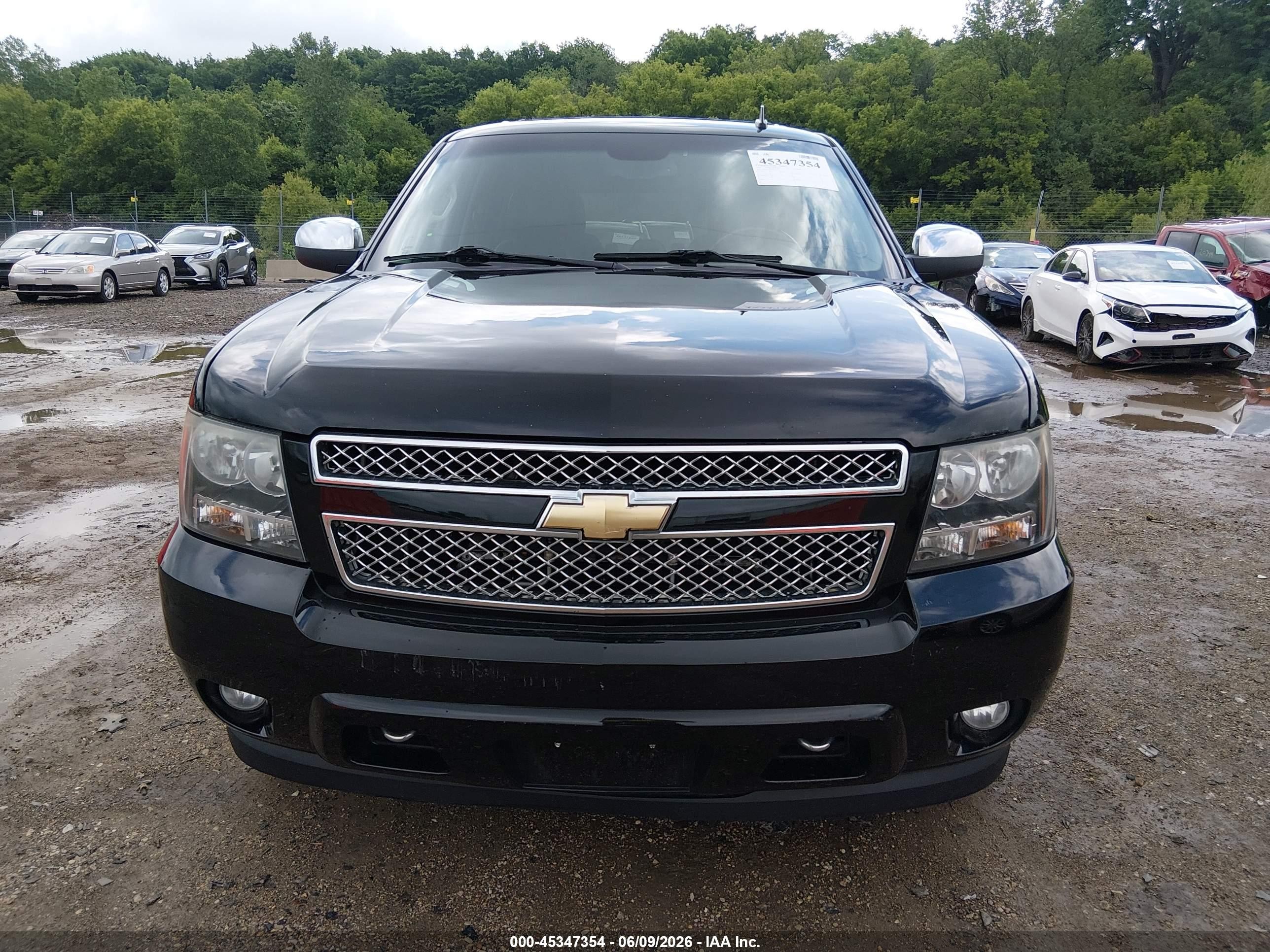 2011 Chevrolet Tahoe Ltz Black vin: 1GNSKCE00BR244556