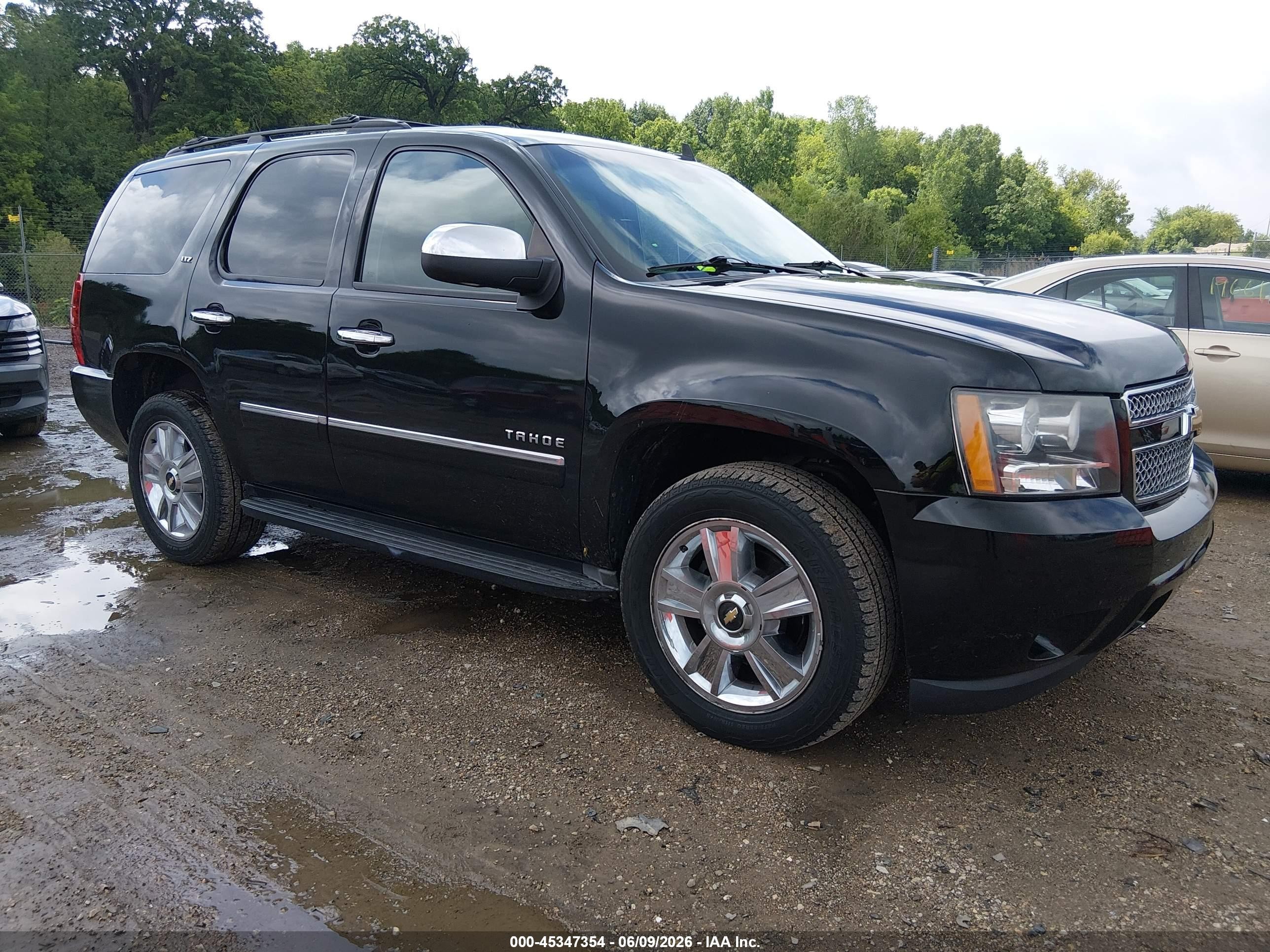 2011 Chevrolet Tahoe Ltz Black vin: 1GNSKCE00BR244556
