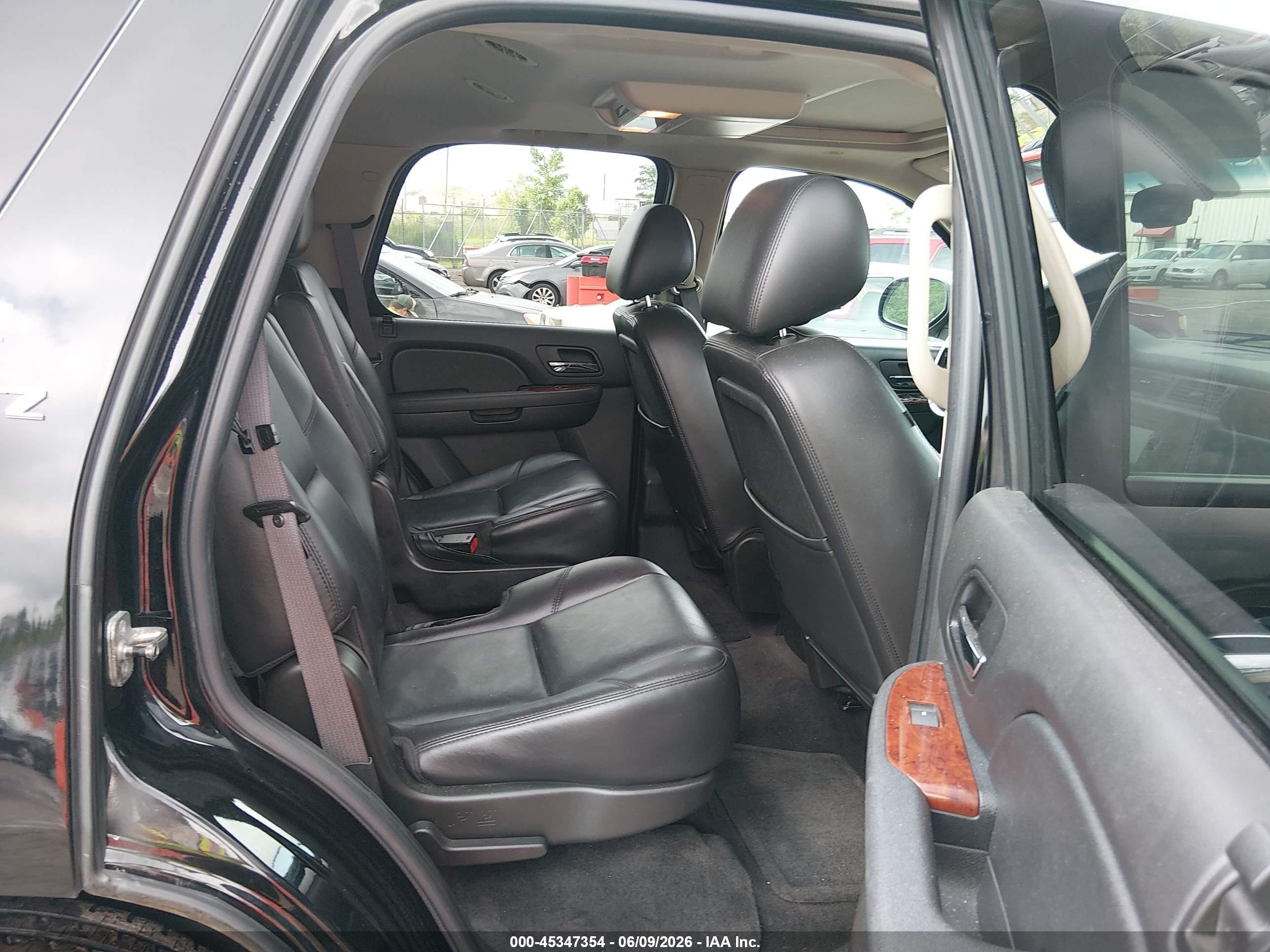 2011 Chevrolet Tahoe Ltz Black vin: 1GNSKCE00BR244556