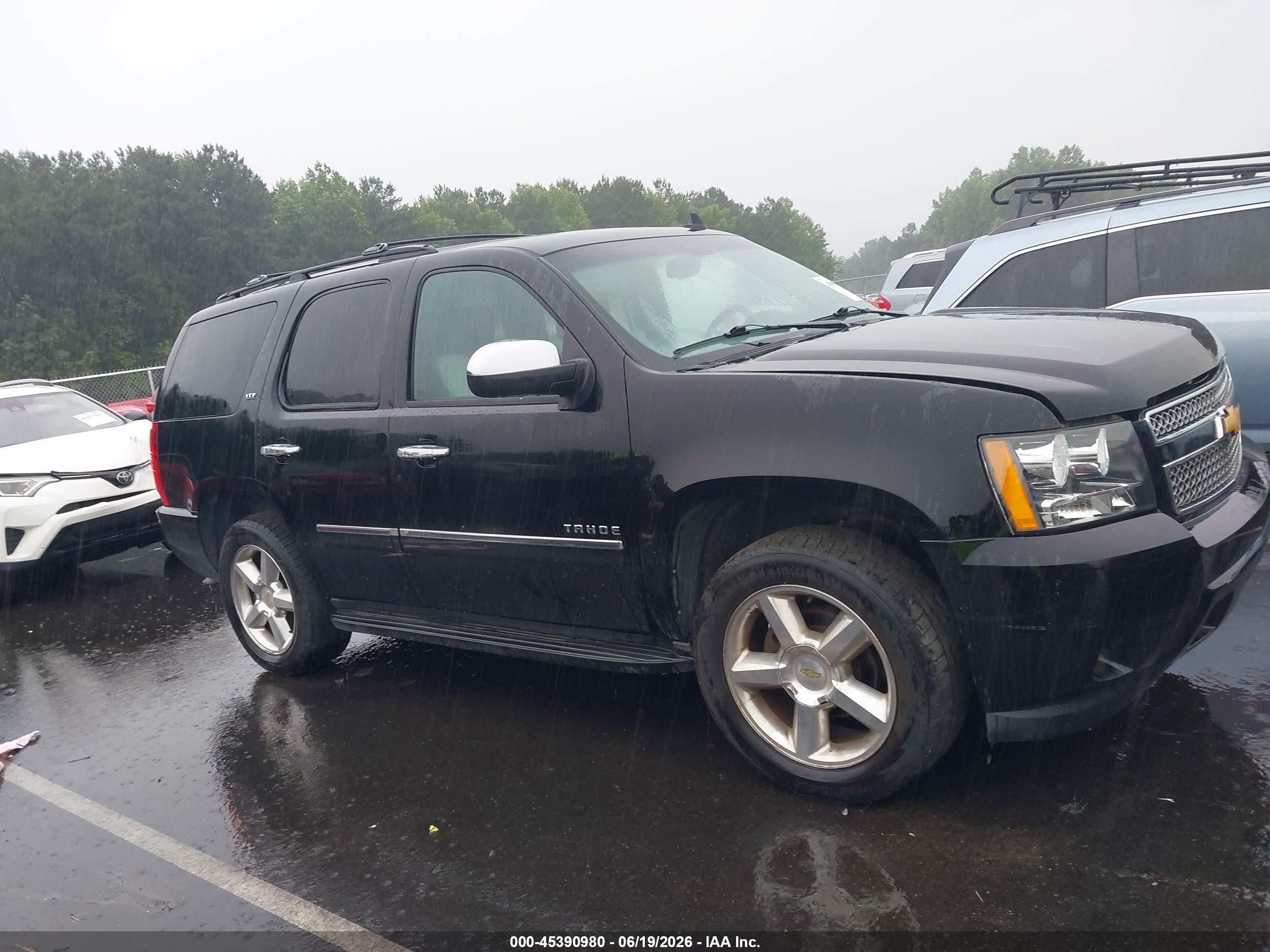 2014 Chevrolet Tahoe Ltz Black vin: 1GNSKCE00ER241645