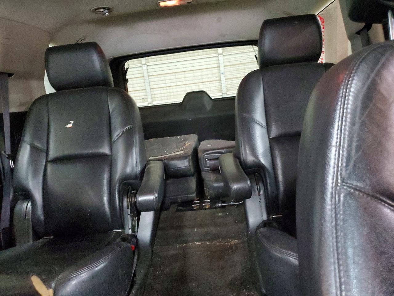 2013 Chevrolet Tahoe K1500 Ltz Black vin: 1GNSKCE02DR150987