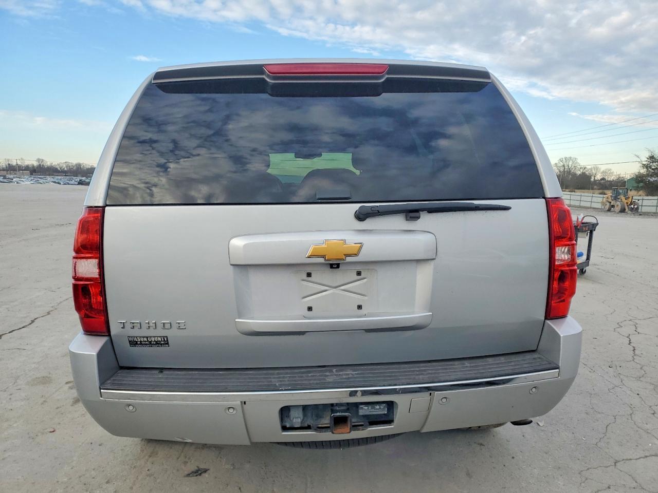 2013 Chevrolet Tahoe K1500 Ltz Silver vin: 1GNSKCE02DR264715