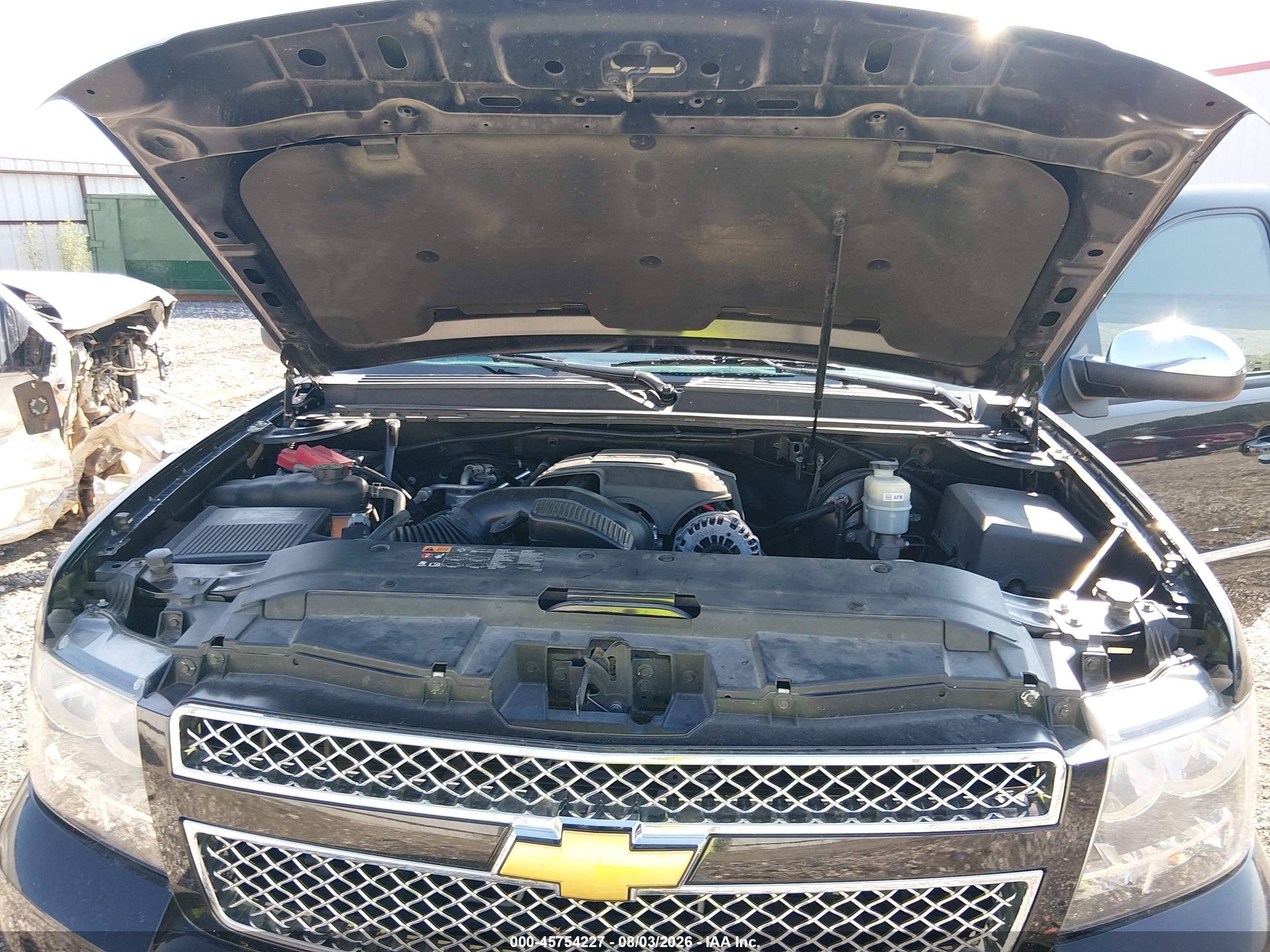 2013 Chevrolet Tahoe Ltz Black vin: 1GNSKCE02DR323567