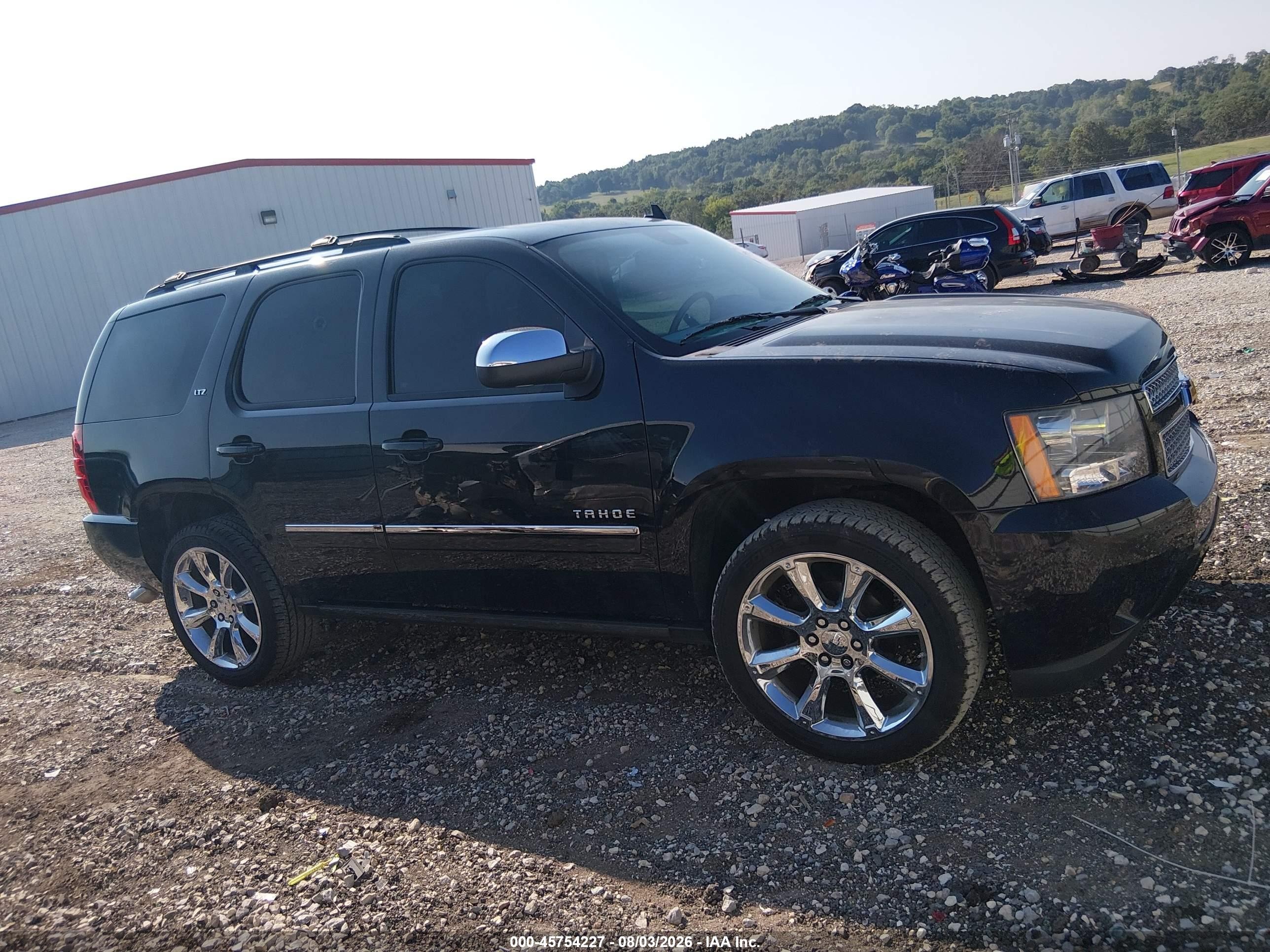 2013 Chevrolet Tahoe Ltz Black vin: 1GNSKCE02DR323567
