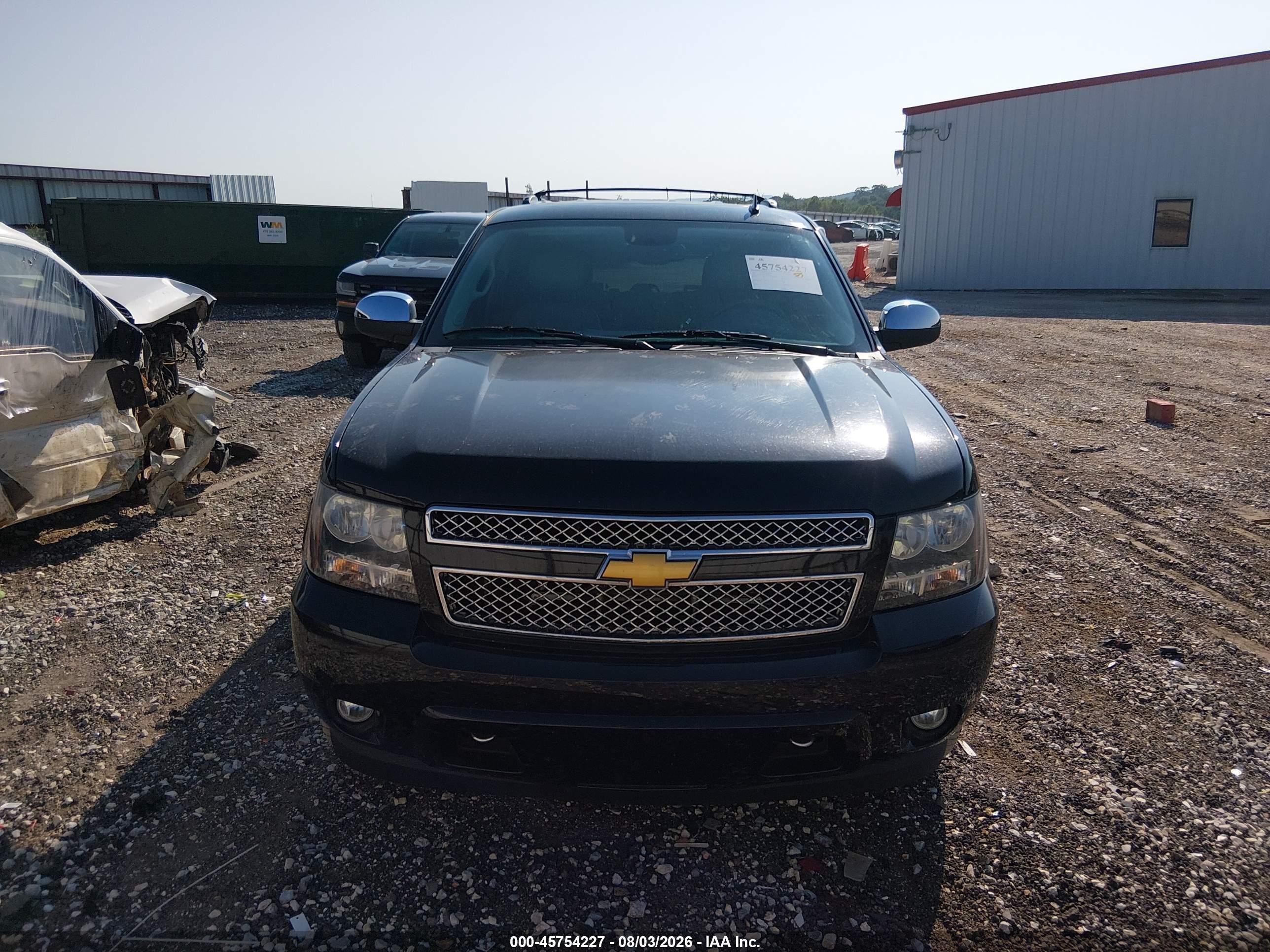 2013 Chevrolet Tahoe Ltz Black vin: 1GNSKCE02DR323567