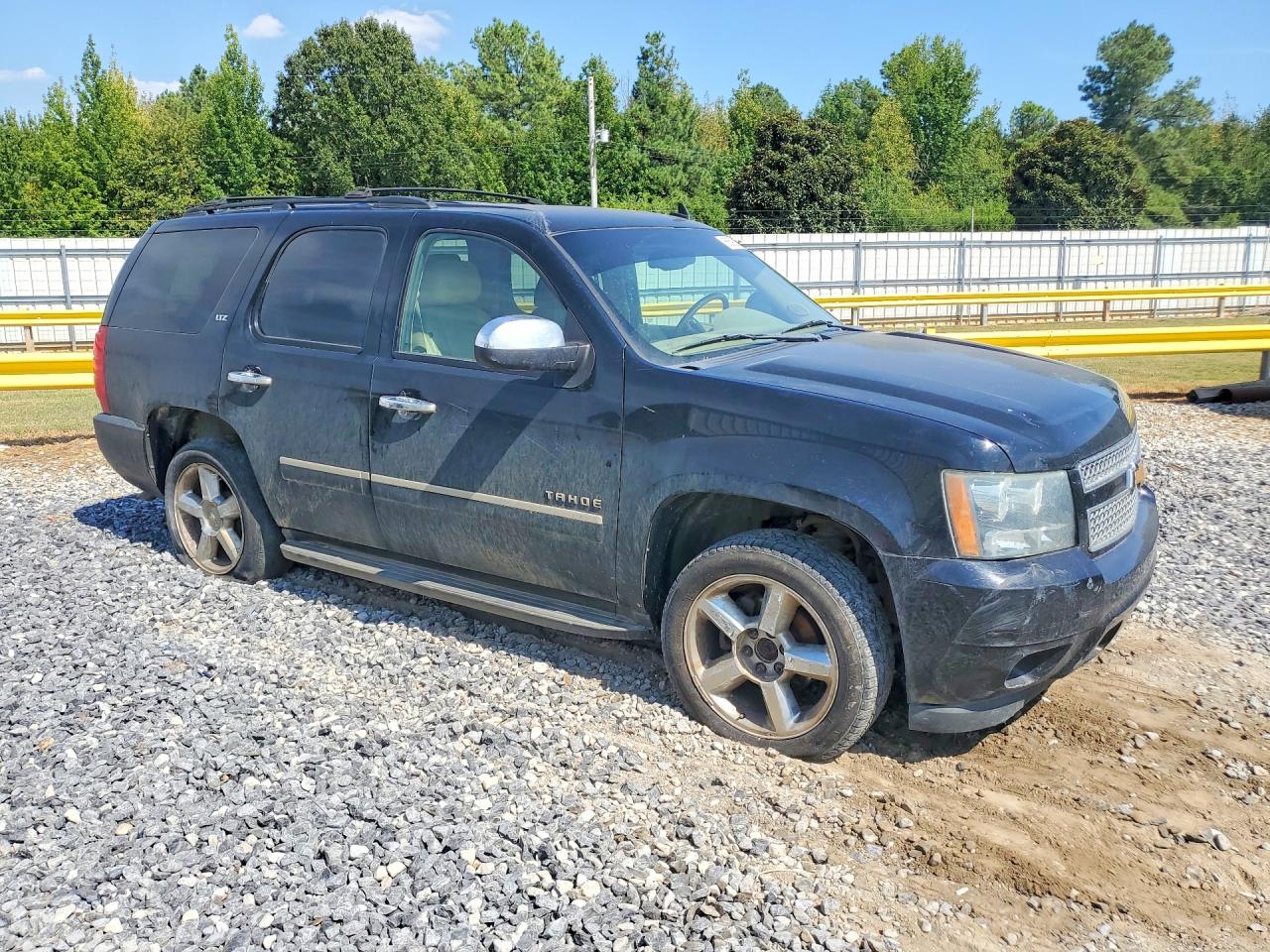 2012 Chevrolet Tahoe K1500 Ltz Black vin: 1GNSKCE03CR227381