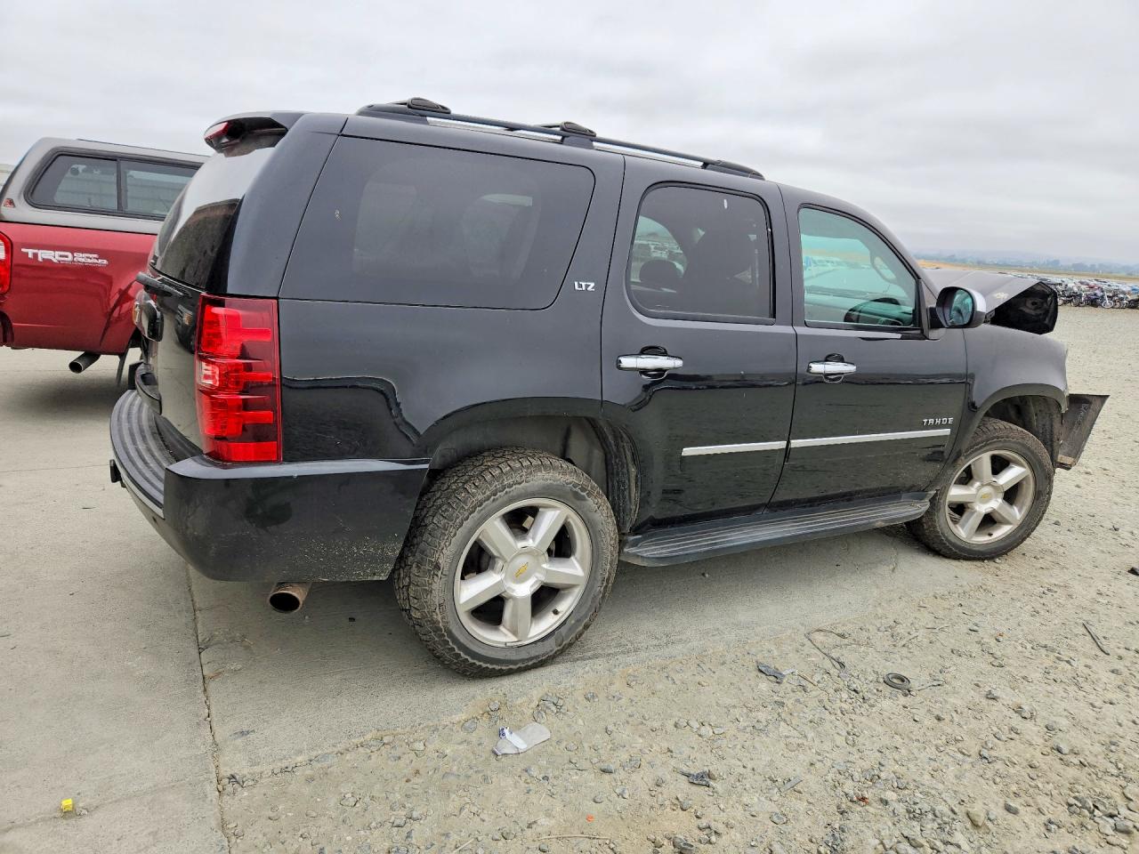 2014 Chevrolet Tahoe K1500 Ltz Черный vin: 1GNSKCE03ER204976