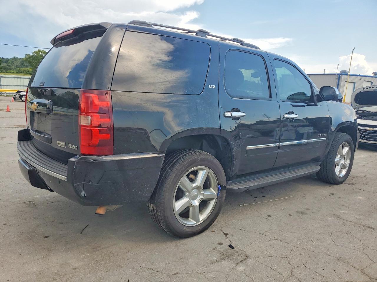 2012 Chevrolet Tahoe K1500 Ltz Черный vin: 1GNSKCE04CR264892