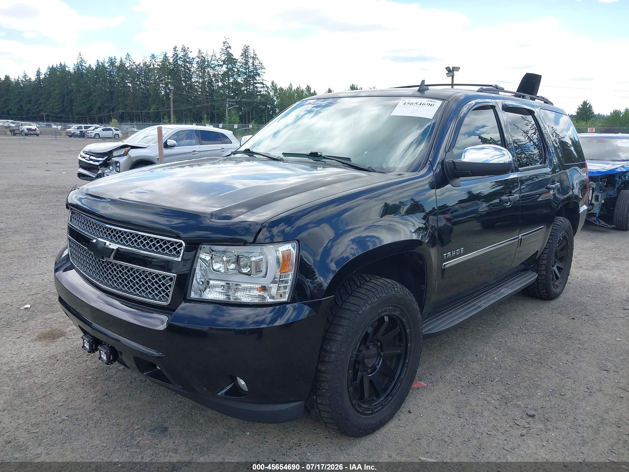 2013 Chevrolet Tahoe Ltz Черный vin: 1GNSKCE04DR195008