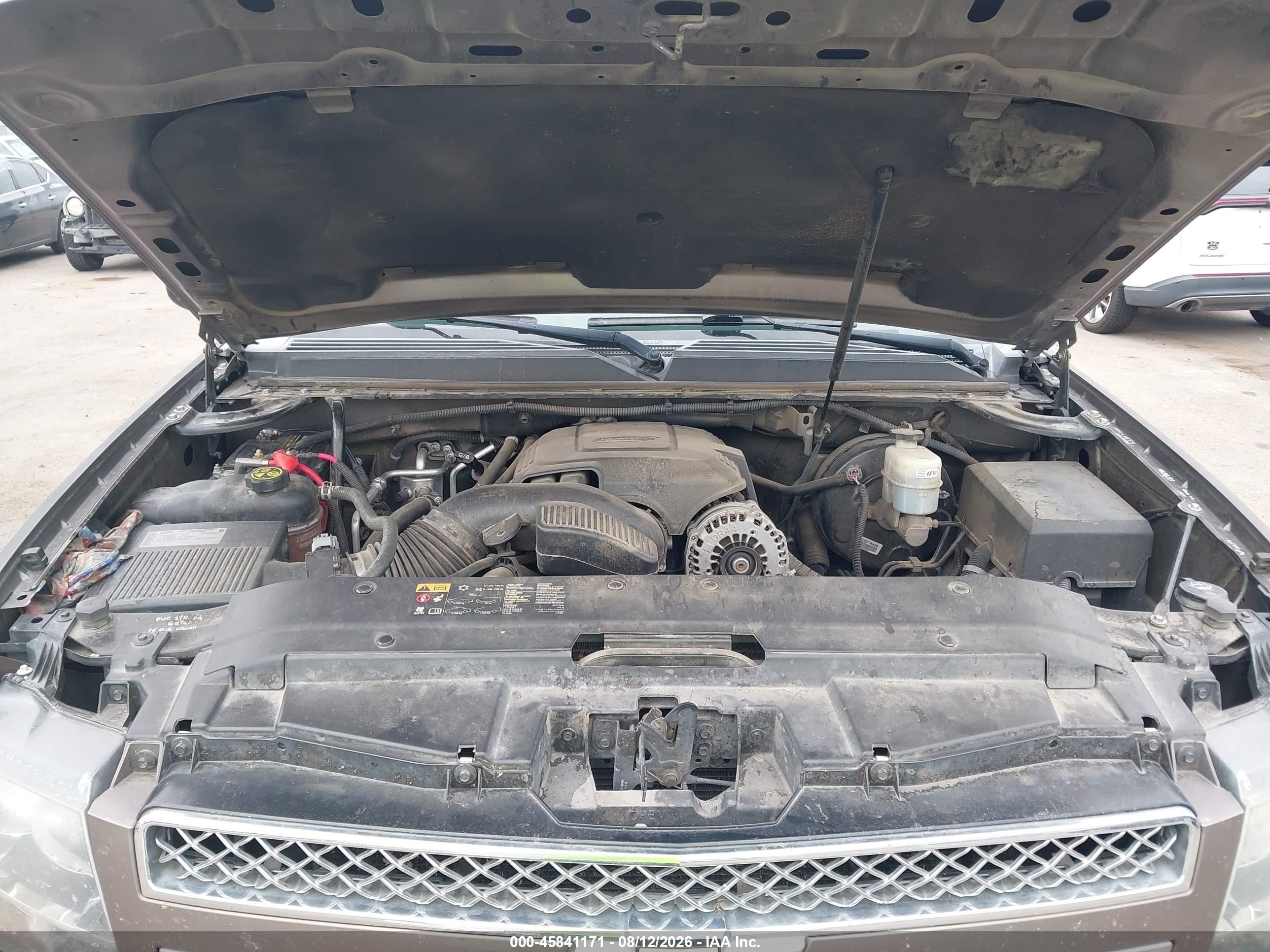 2013 Chevrolet Tahoe Ltz Pewter vin: 1GNSKCE04DR249178