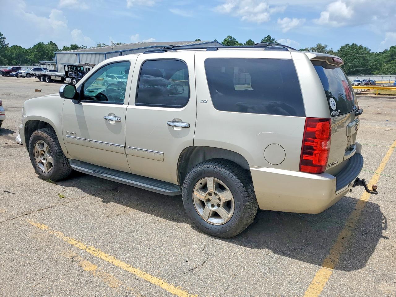 2013 Chevrolet Tahoe K1500 Ltz Silver vin: 1GNSKCE05DR373959