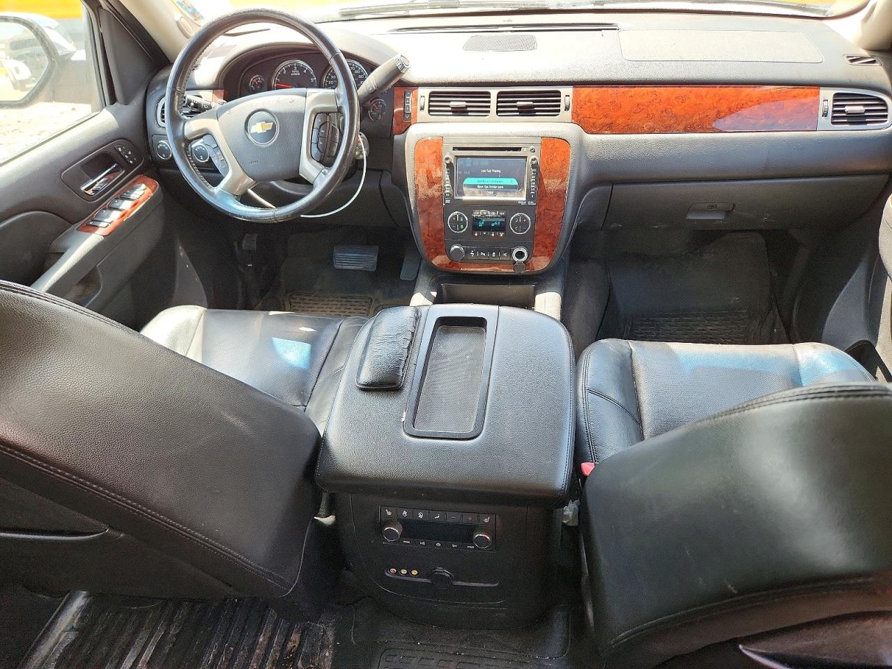 2013 Chevrolet Tahoe K1500 Ltz Белый vin: 1GNSKCE06DR274518