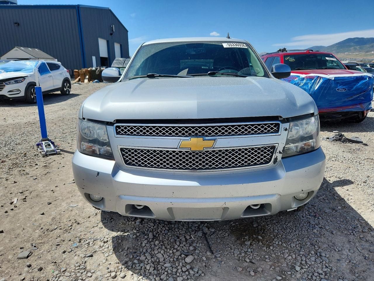 2013 Chevrolet Tahoe K1500 Ltz Серебряный vin: 1GNSKCE06DR317805