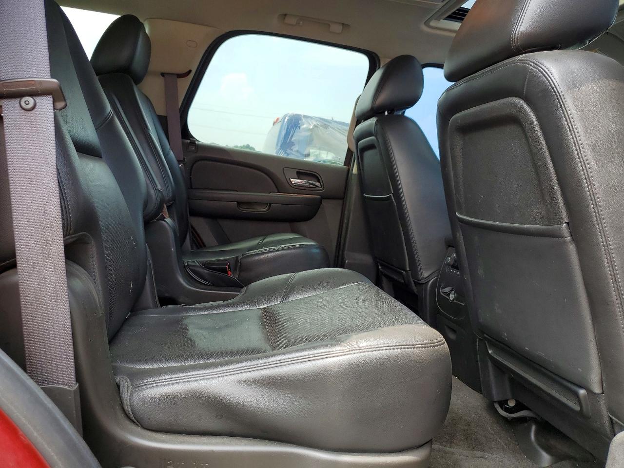 2014 Chevrolet Tahoe K1500 Ltz Red vin: 1GNSKCE06ER158771