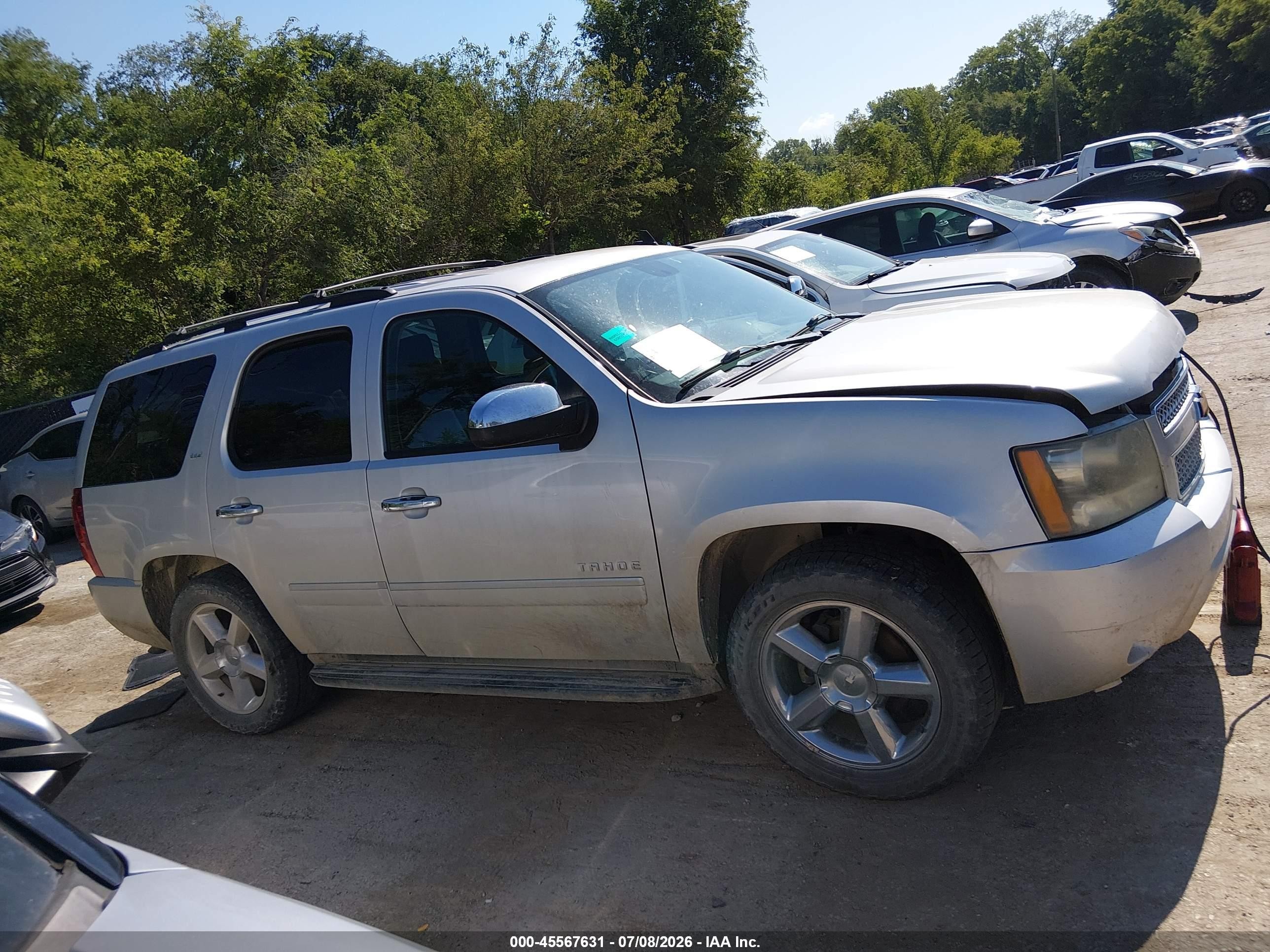 2011 Chevrolet Tahoe Ltz Tan vin: 1GNSKCE07BR119053