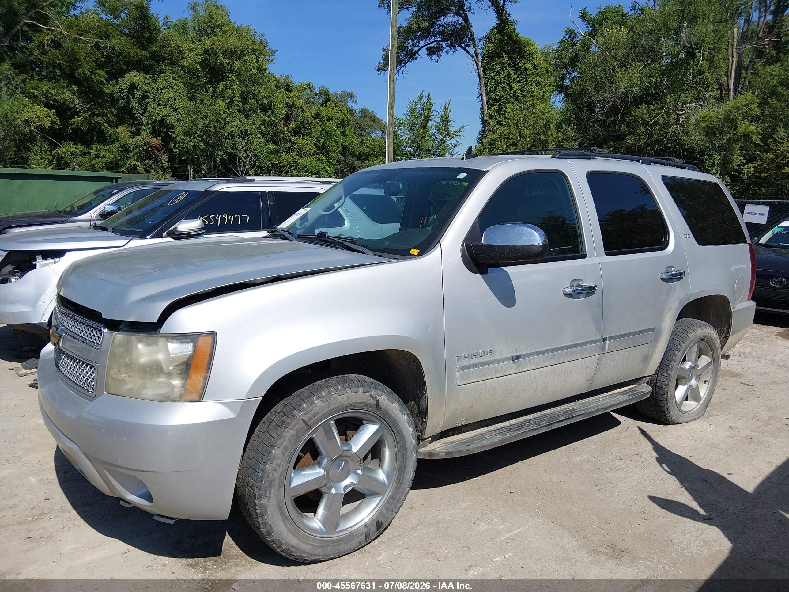 2011 Chevrolet Tahoe Ltz Tan vin: 1GNSKCE07BR119053