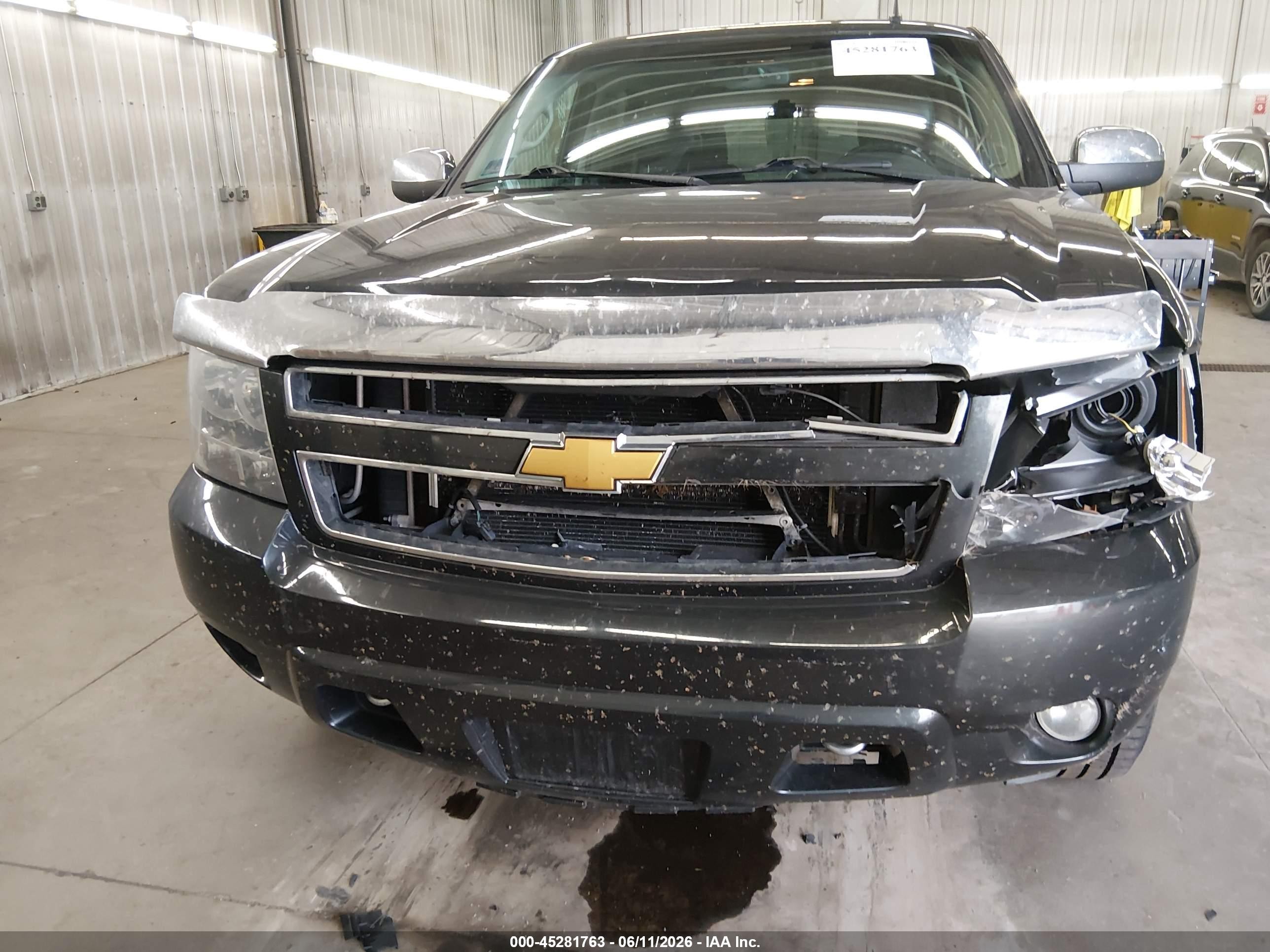 2012 Chevrolet Tahoe Ltz Черный vin: 1GNSKCE08CR141175