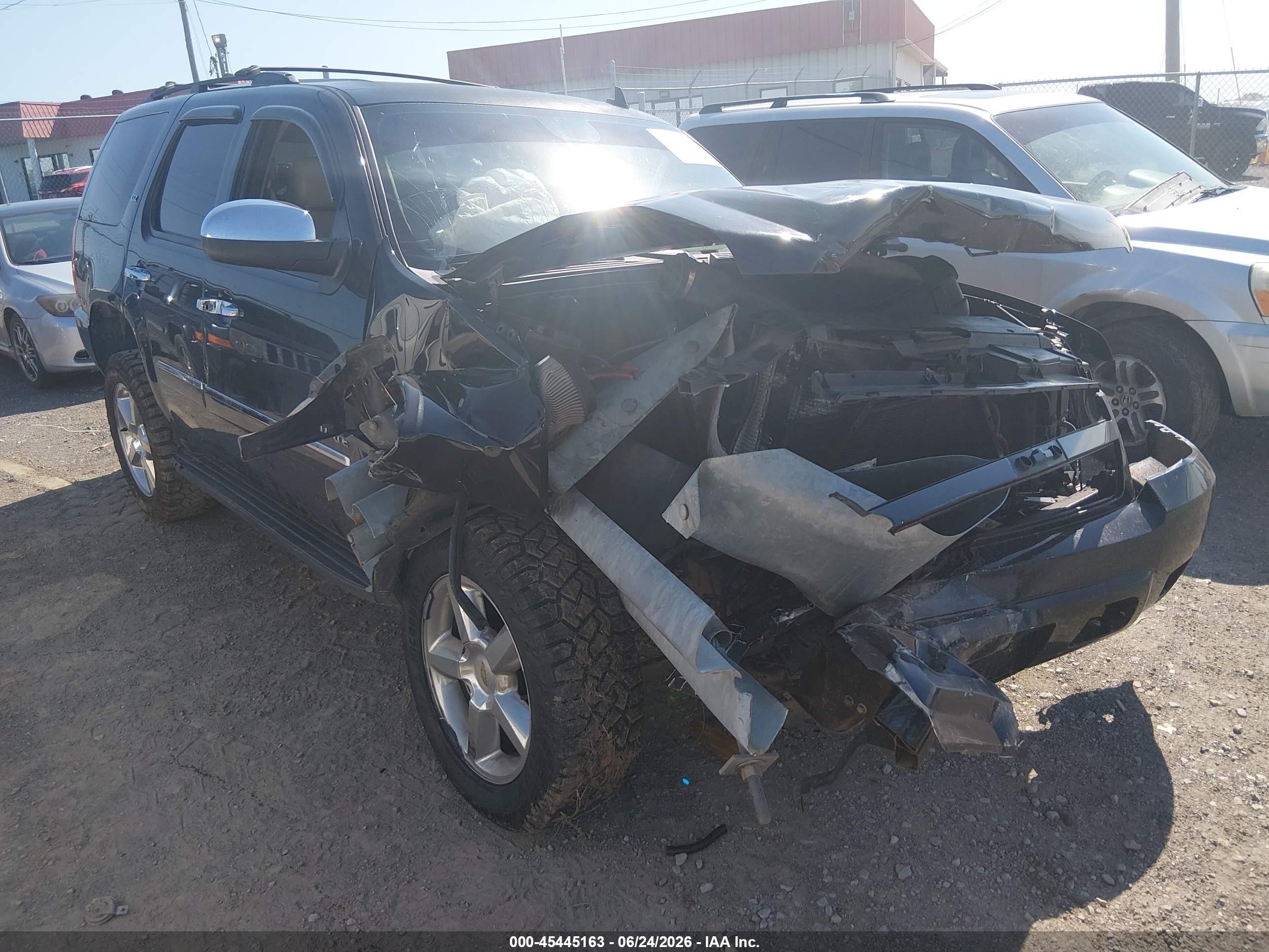 2013 Chevrolet Tahoe Ltz Black vin: 1GNSKCE09DR294133