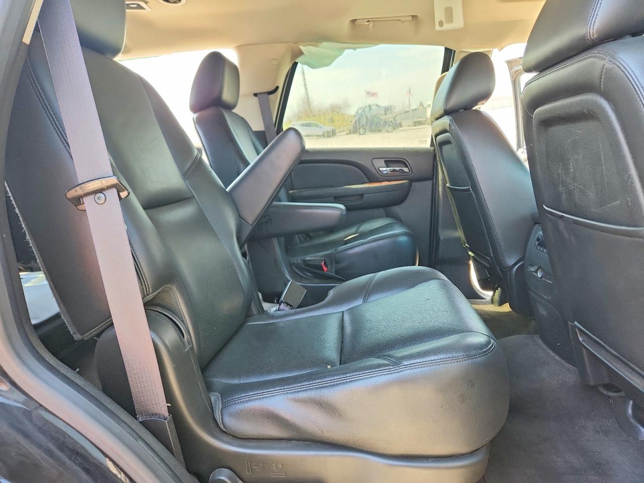 2013 Chevrolet Tahoe K1500 Ltz Black vin: 1GNSKCE09DR297999