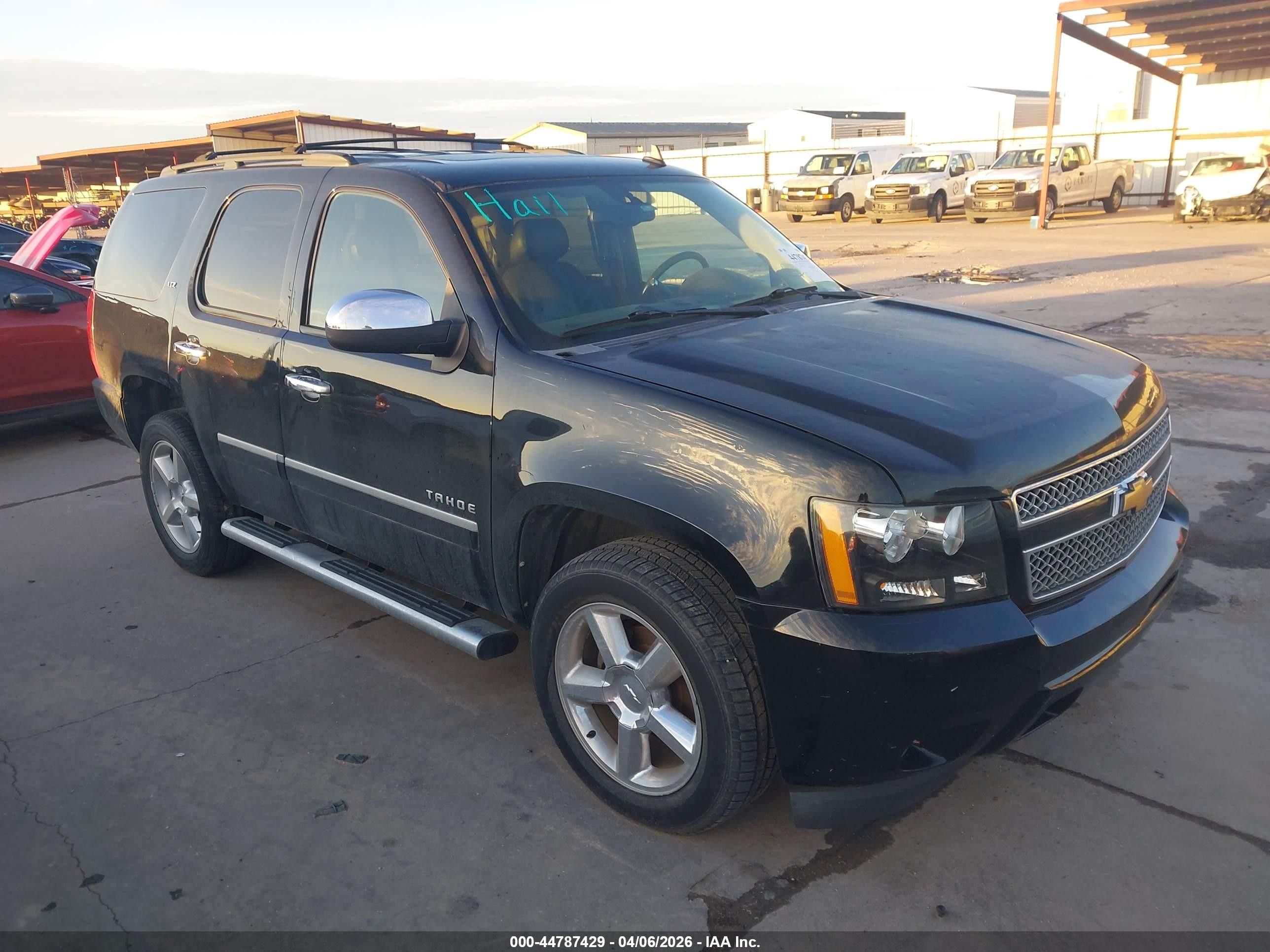 2014 Chevrolet Tahoe Ltz Black vin: 1GNSKCE09ER131581