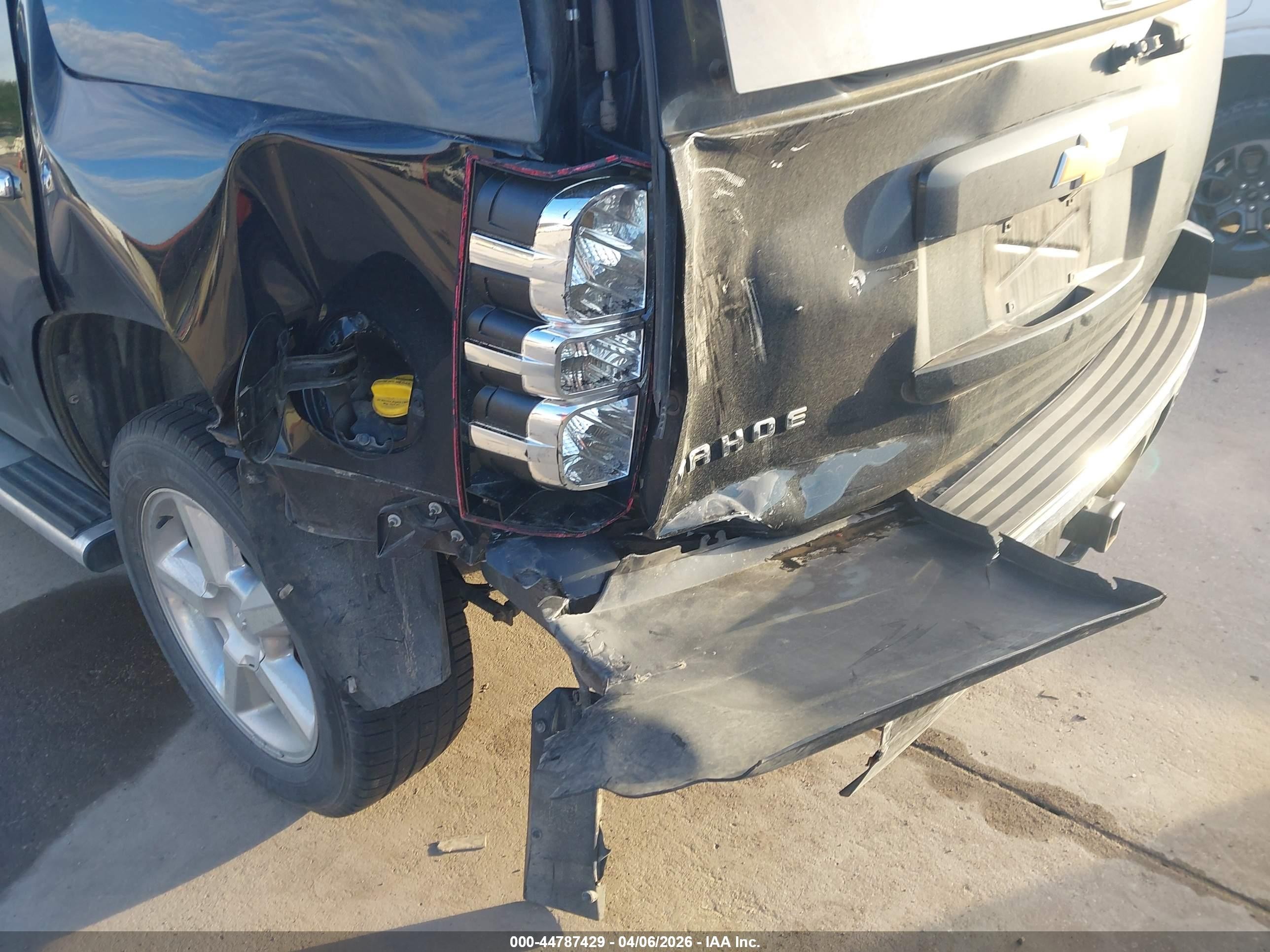2014 Chevrolet Tahoe Ltz Black vin: 1GNSKCE09ER131581